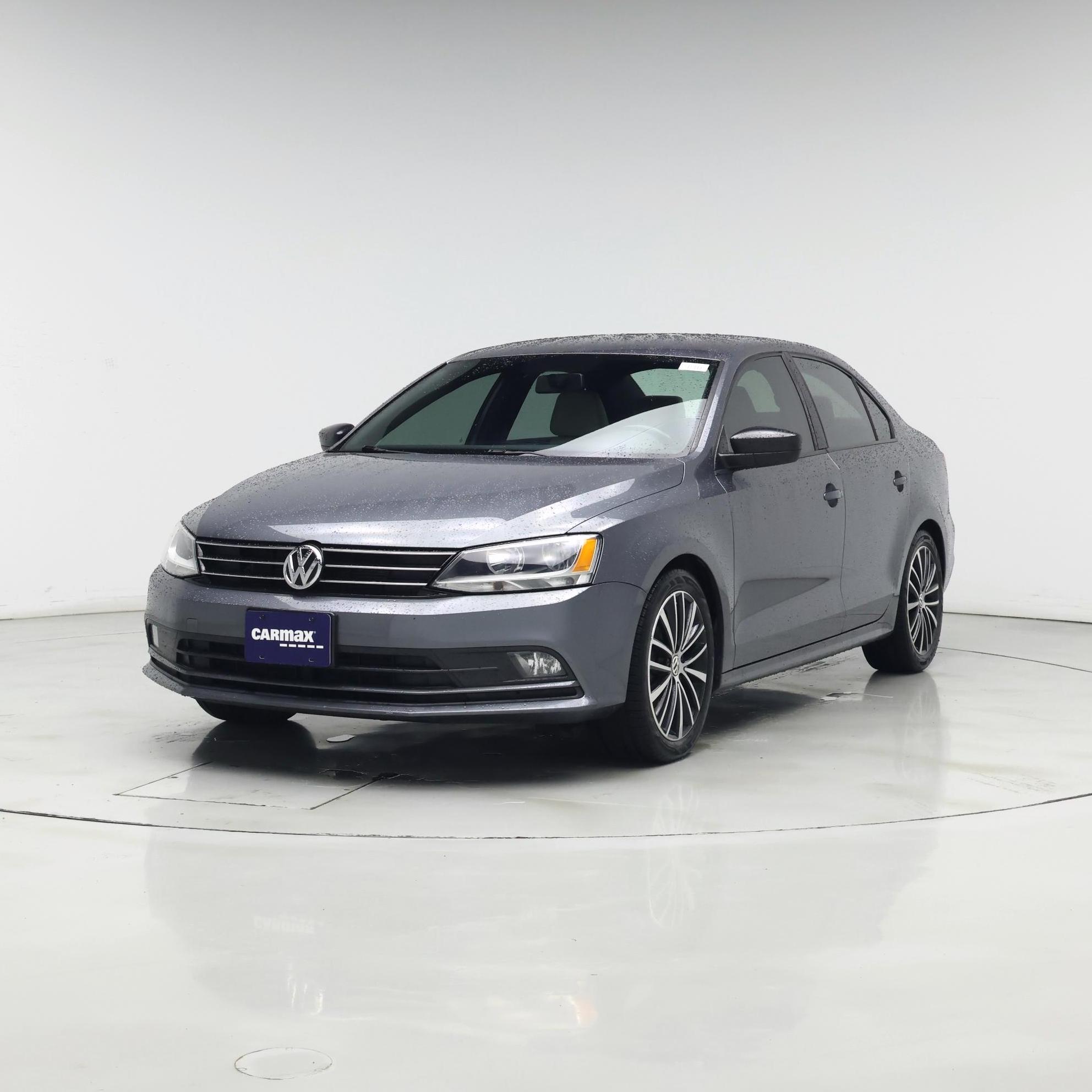 Thumbnail: 2016 Volkswagen Jetta - 4