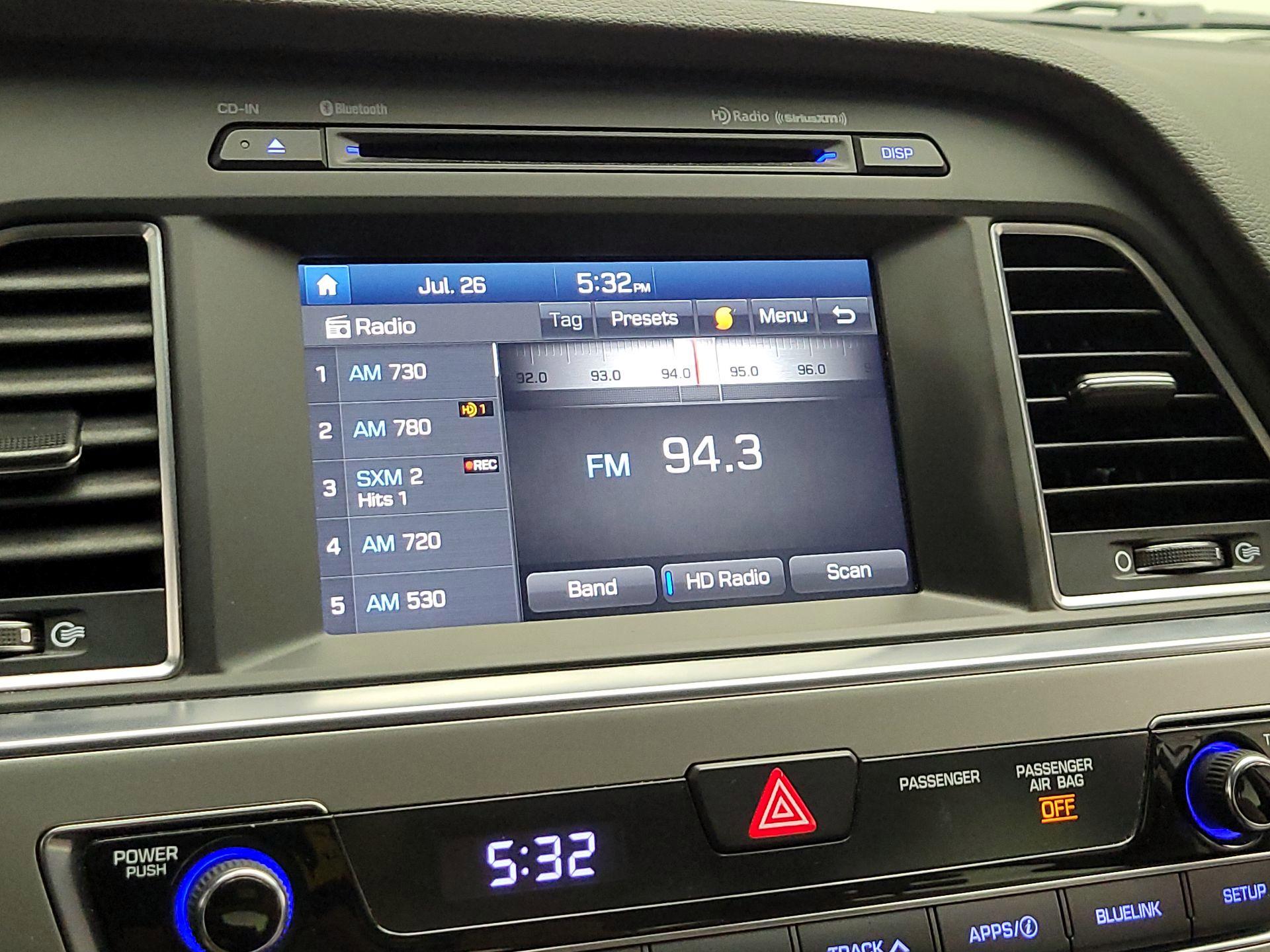 Thumbnail: 2016 Hyundai Sonata - 15
