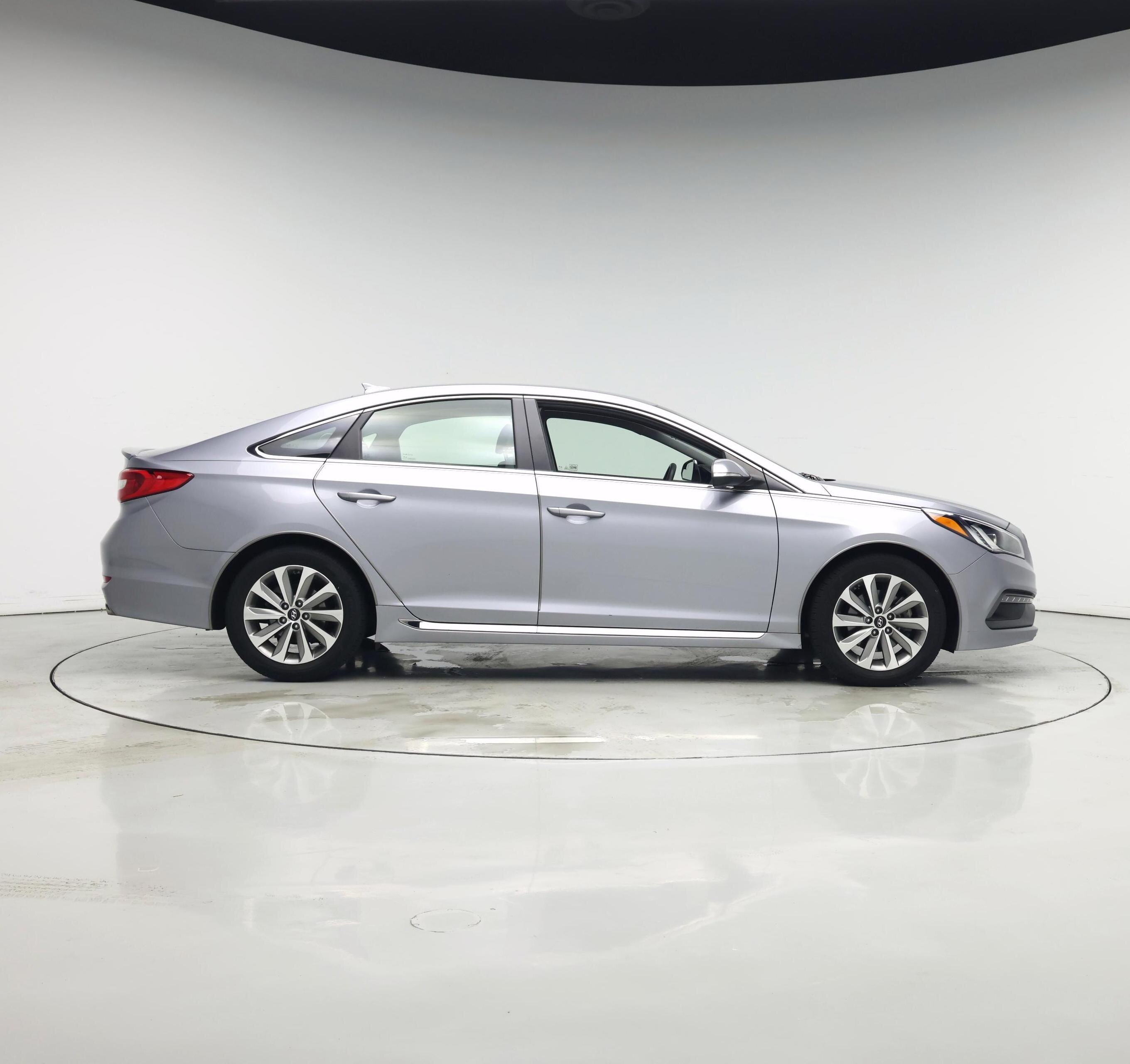 Thumbnail: 2016 Hyundai Sonata - 7