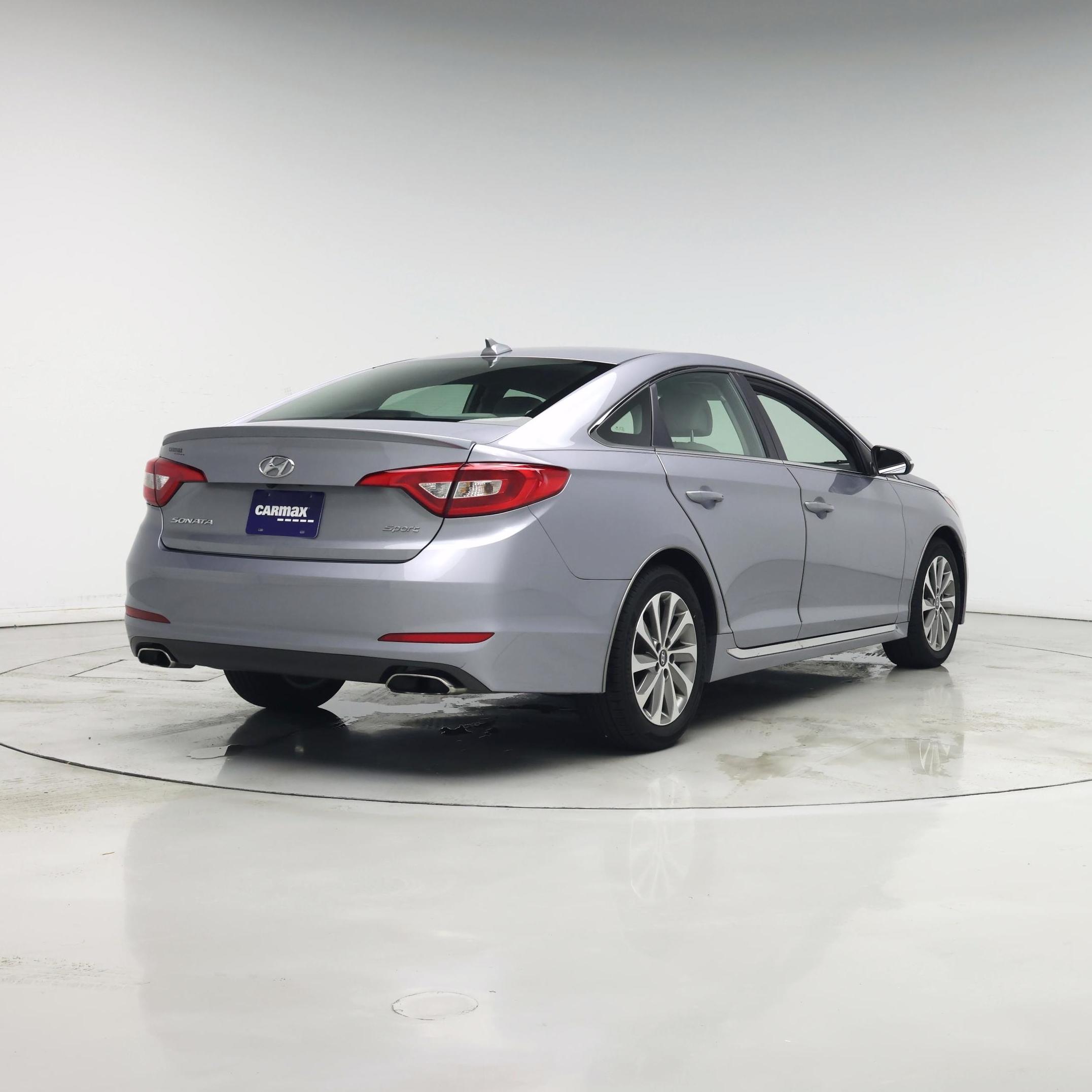 Thumbnail: 2016 Hyundai Sonata - 8