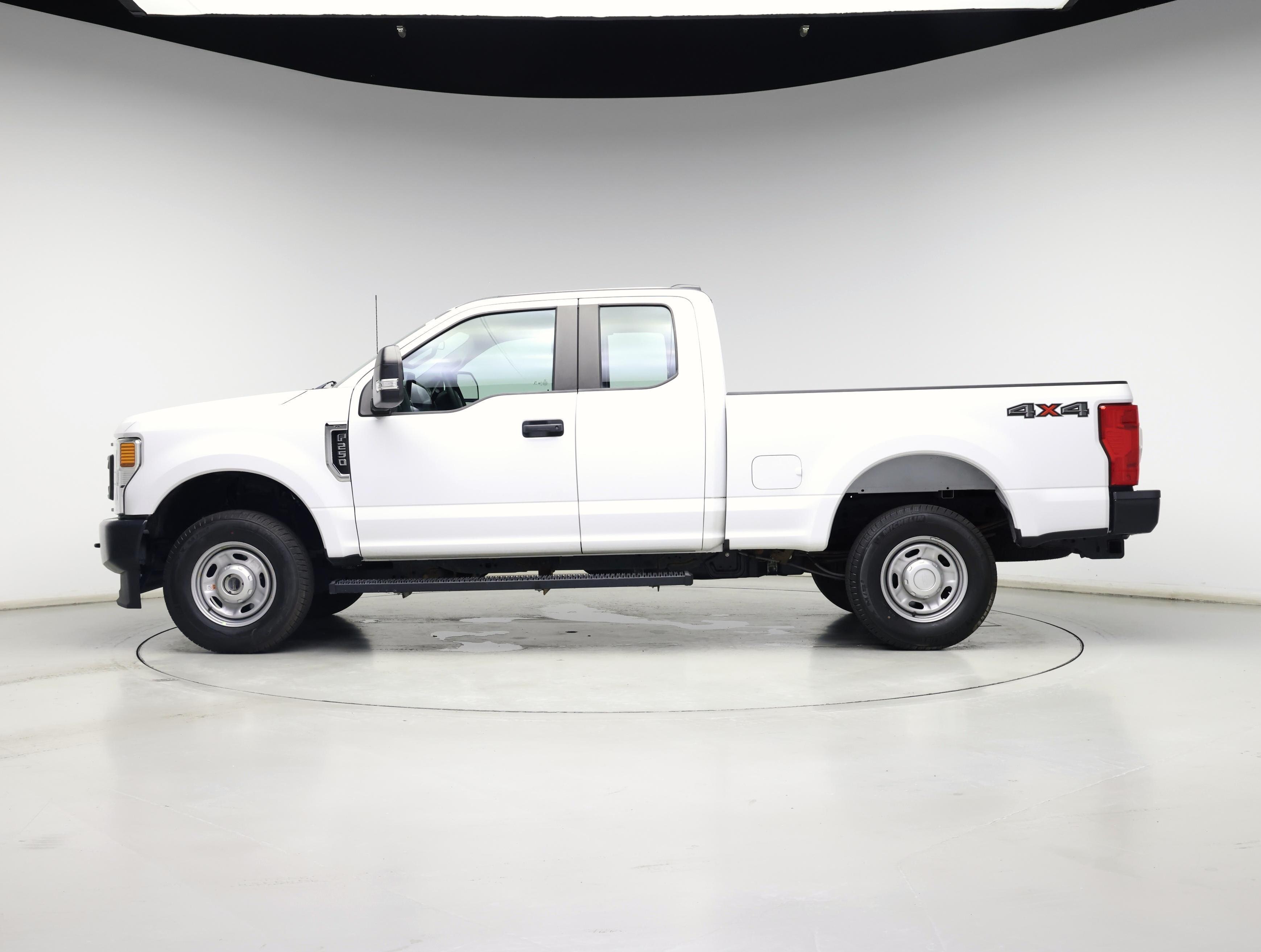 Thumbnail: 2020 Ford F-250 - 3