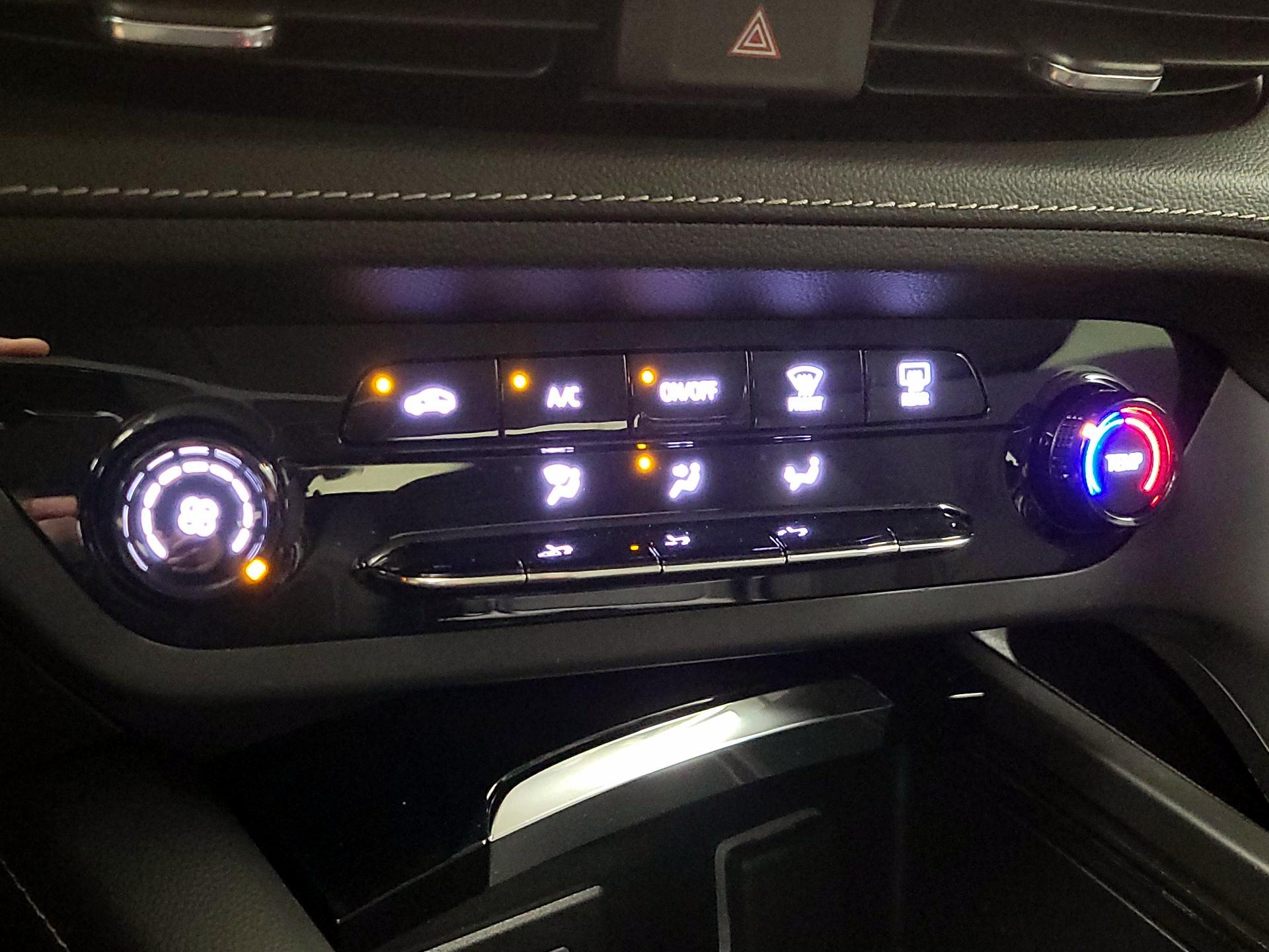 Thumbnail: 2023 Buick Envision - 16