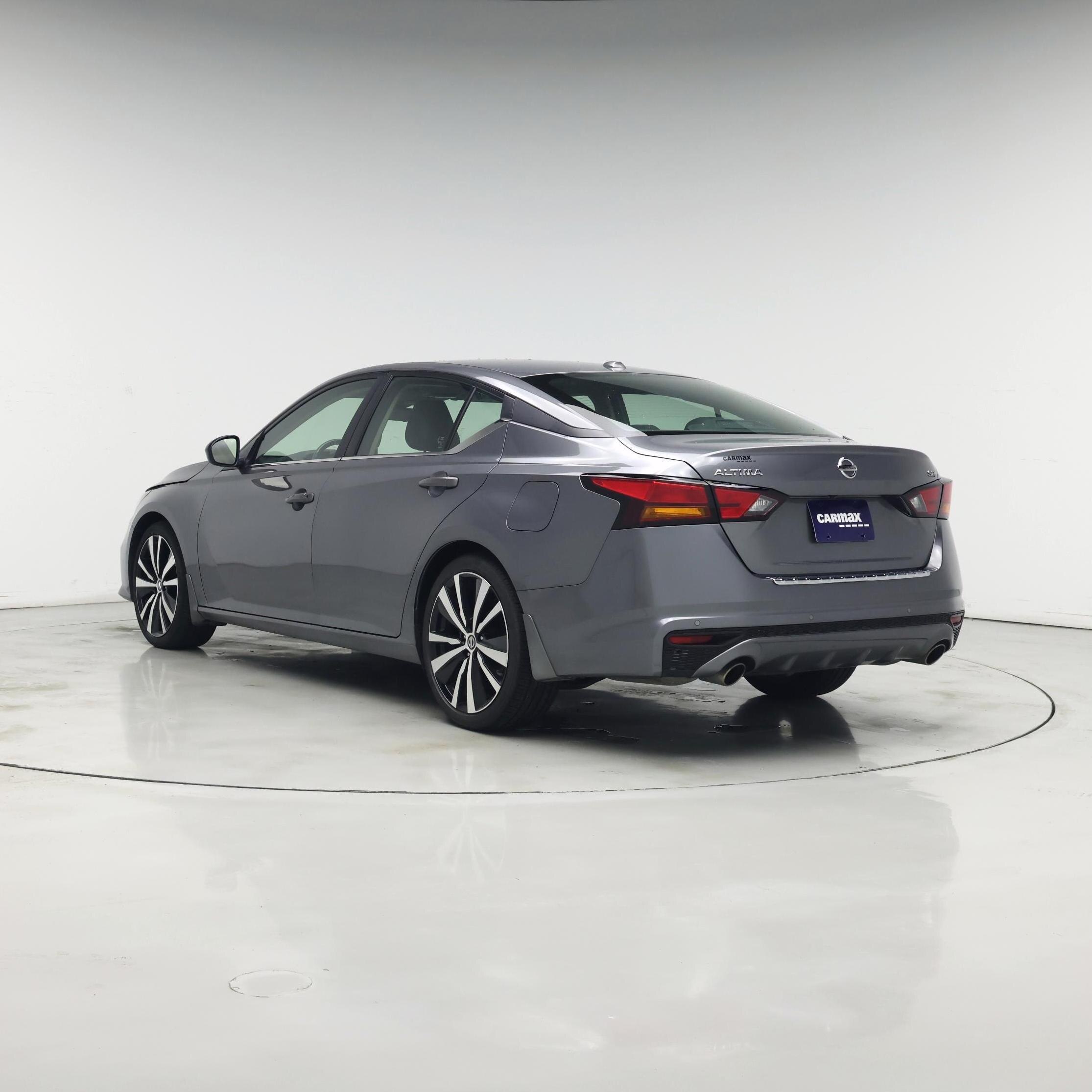 Thumbnail: 2022 Nissan Altima - 2