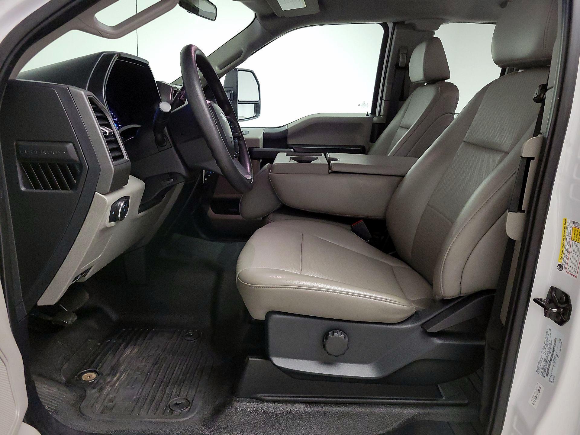 Thumbnail: 2020 Ford F-250 - 11