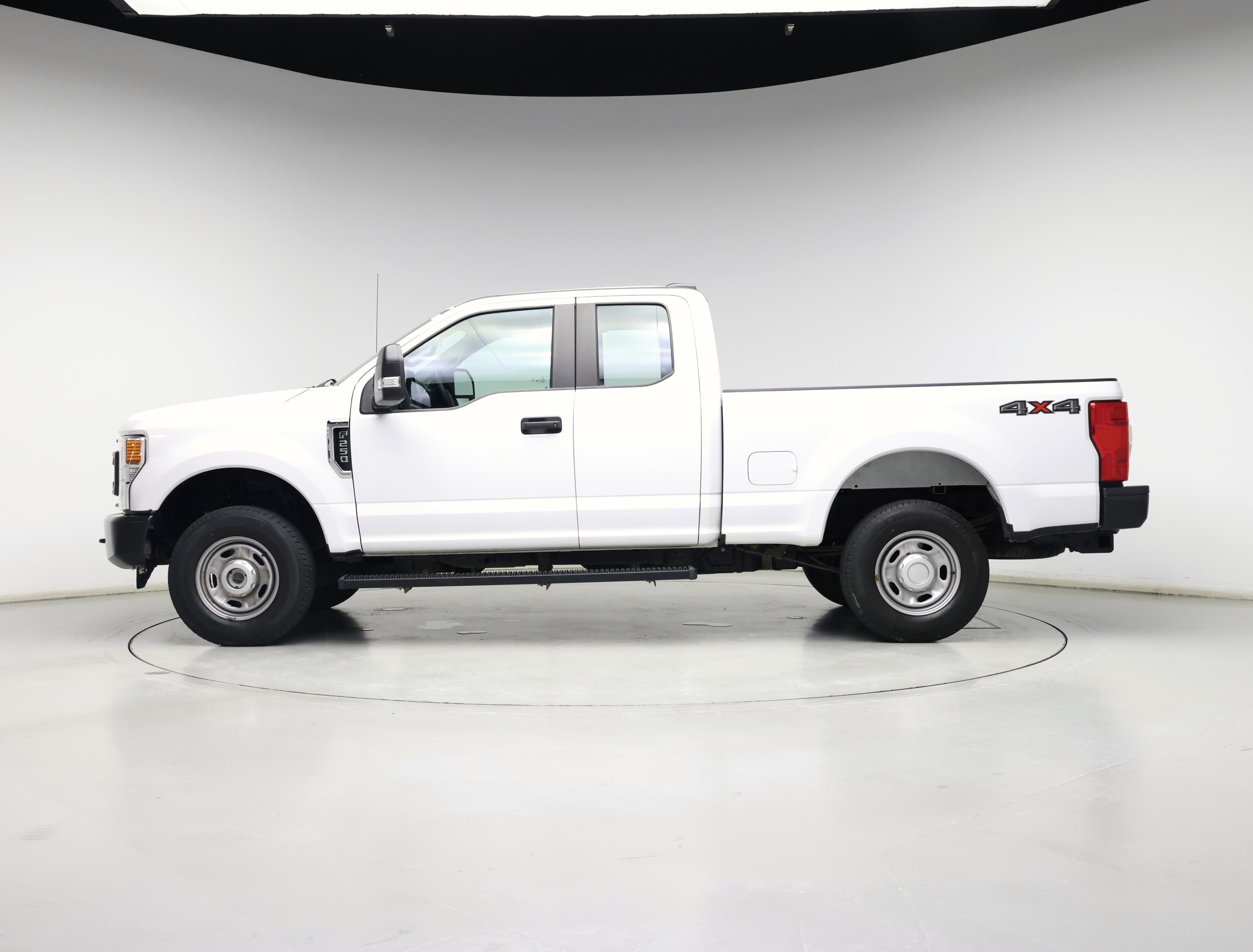 Thumbnail: 2020 Ford F-250 - 3