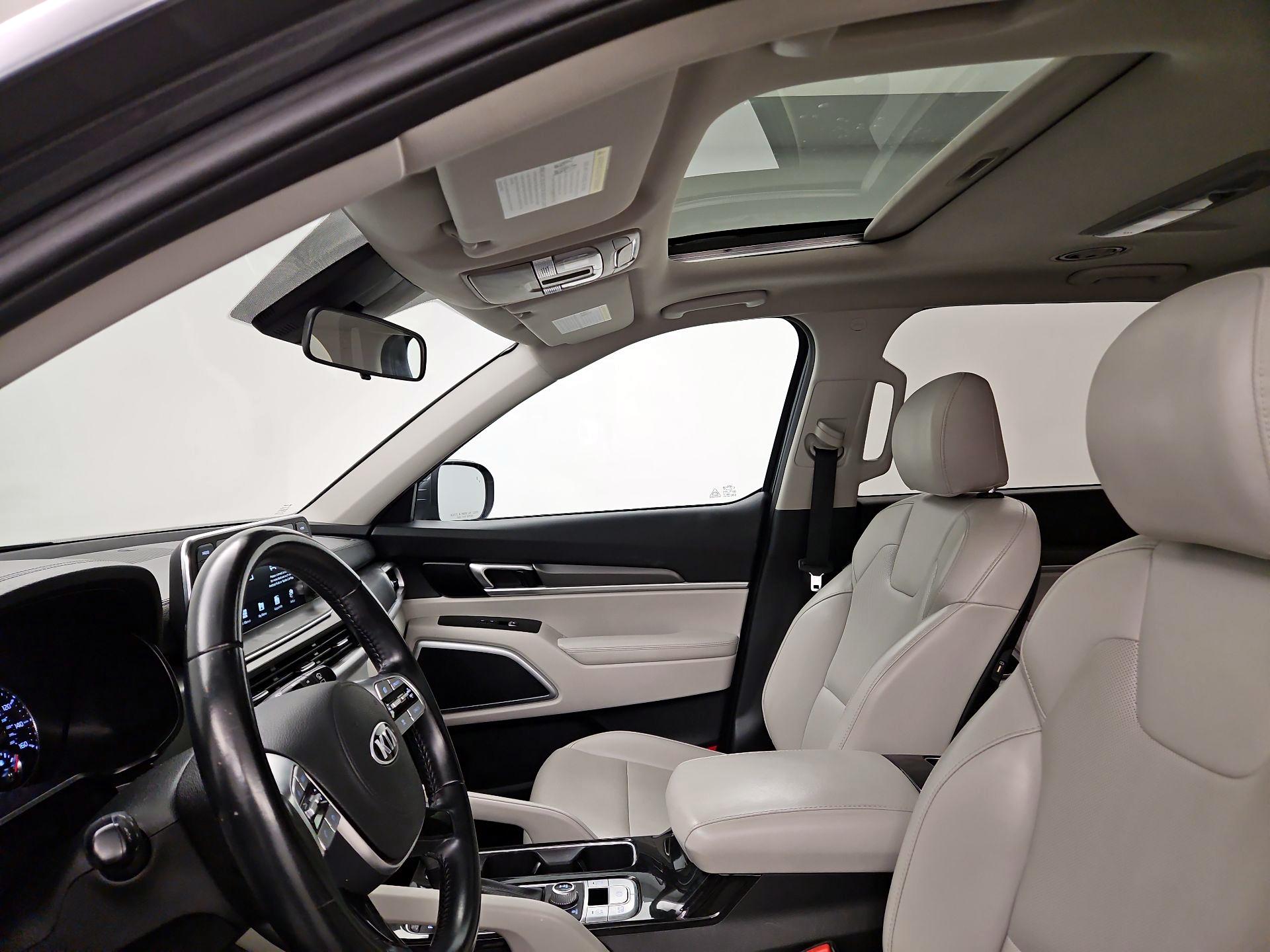 Thumbnail: 2020 Kia Telluride - 19