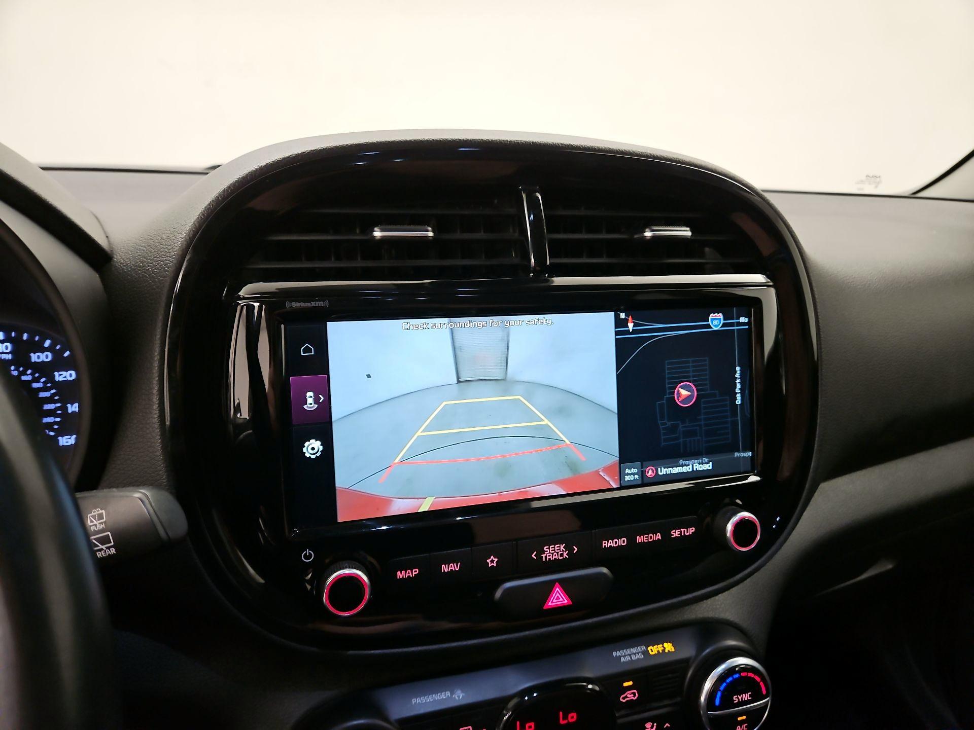 Thumbnail: 2022 Kia Soul - 15