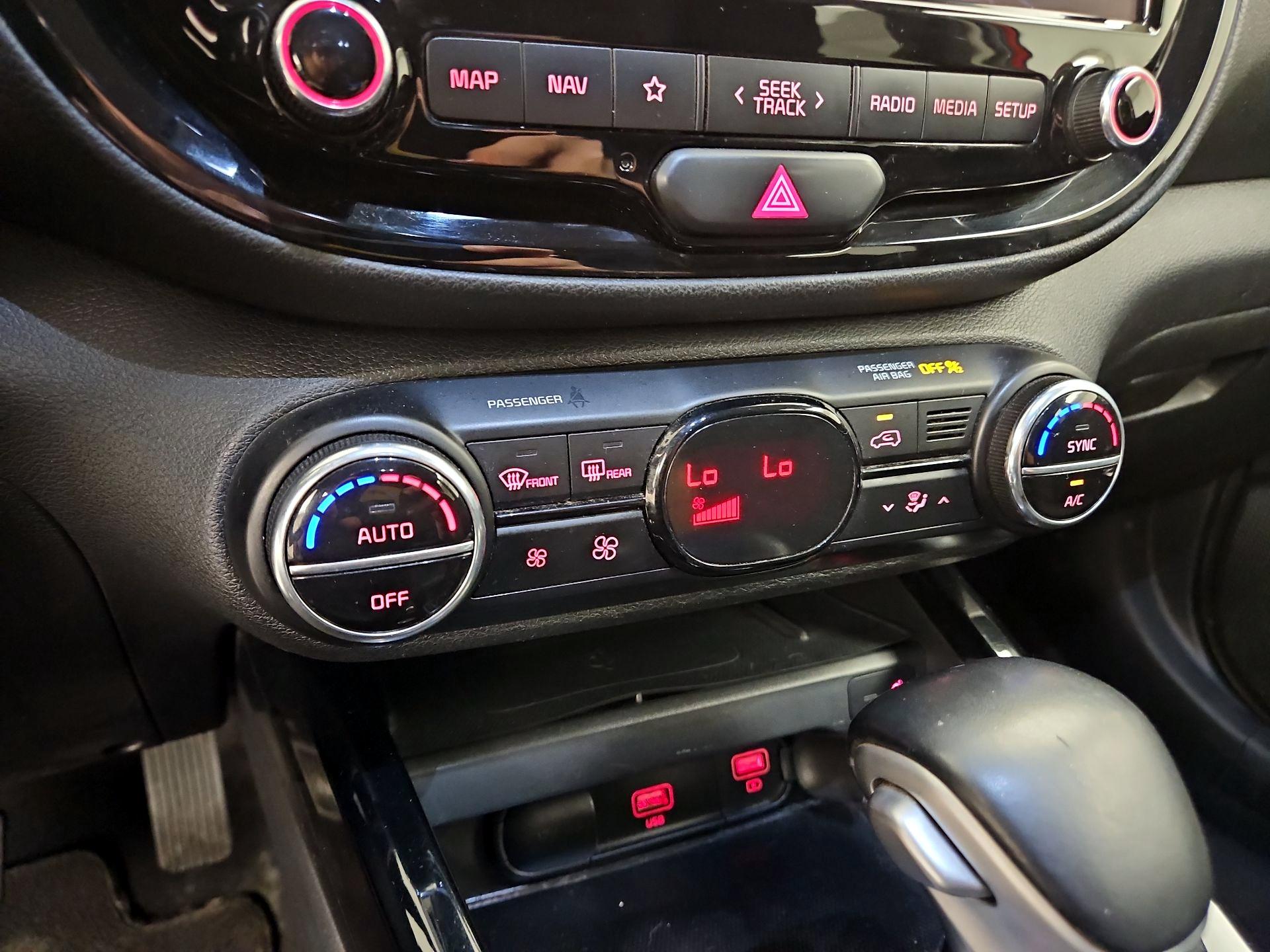Thumbnail: 2022 Kia Soul - 17