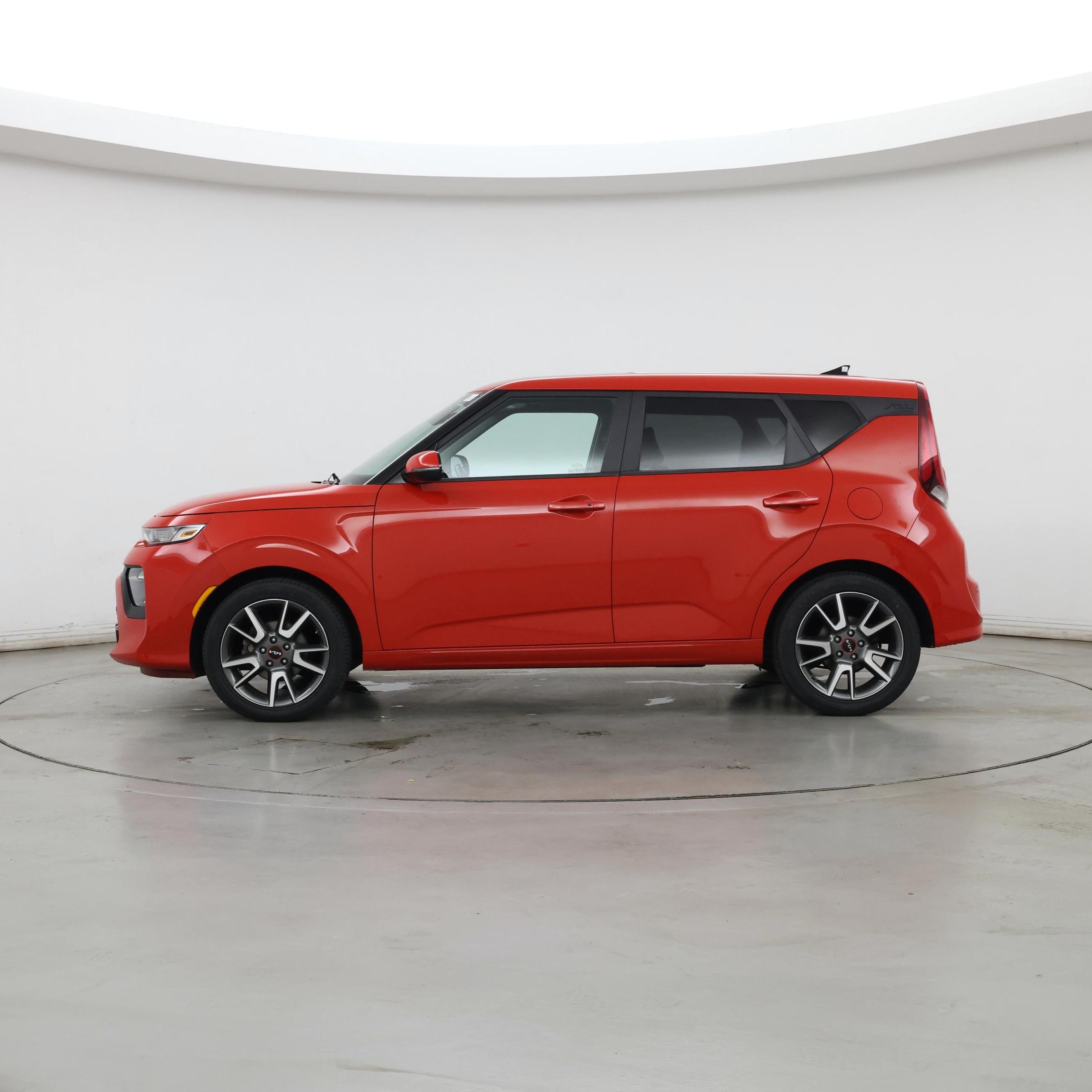 Thumbnail: 2022 Kia Soul - 3