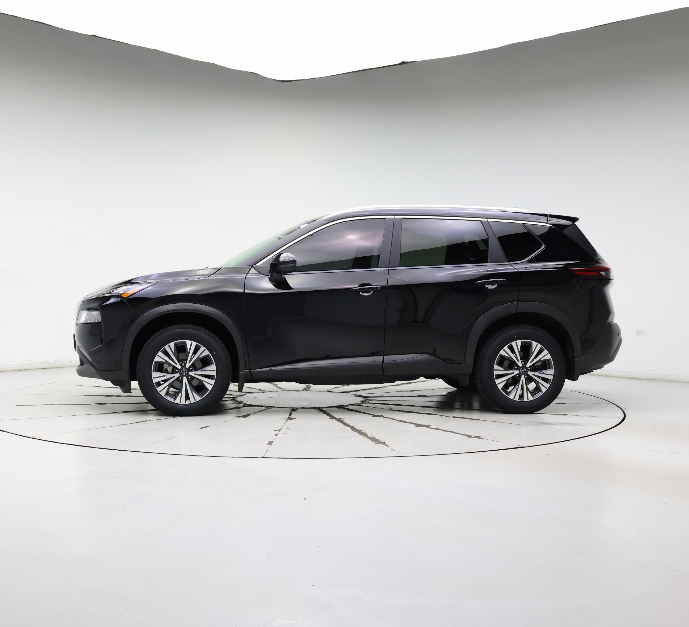 Thumbnail: 2023 Nissan Rogue - 3
