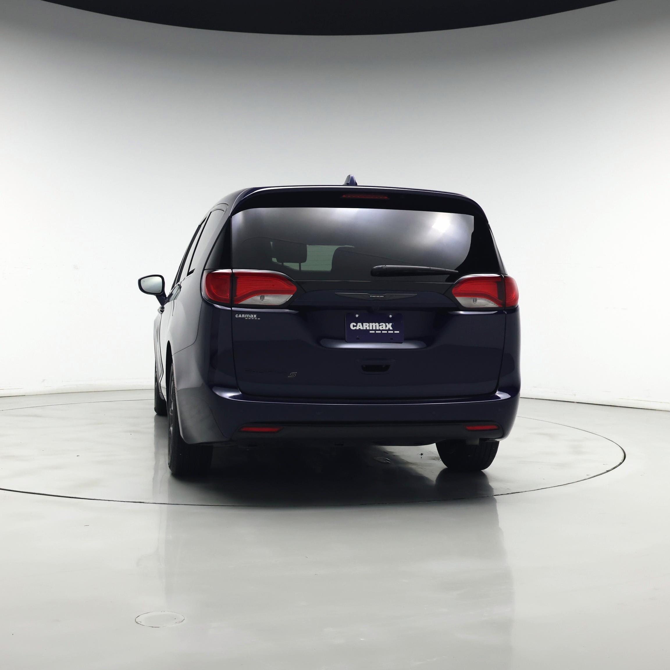 Thumbnail: 2019 Chrysler Pacifica - 6