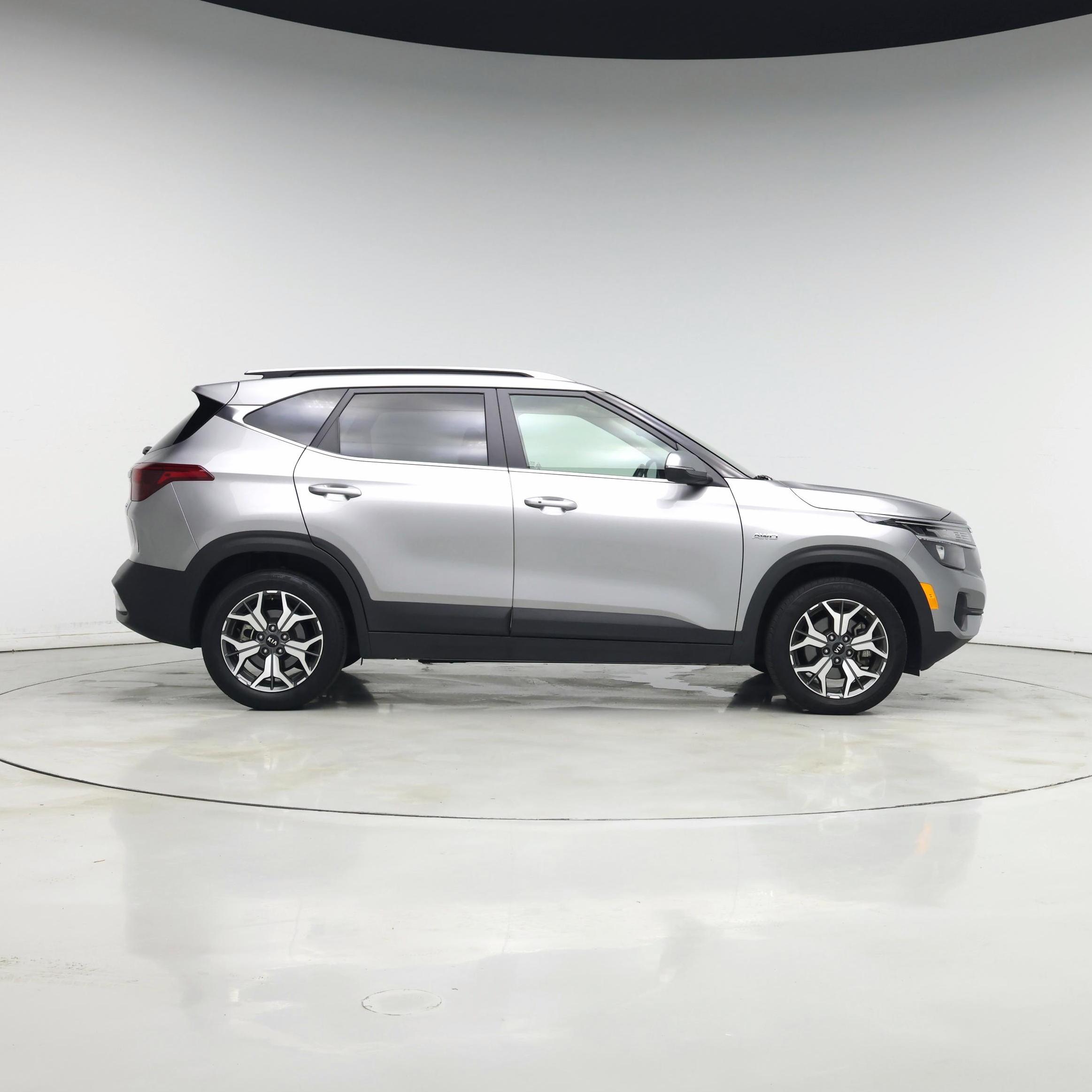 Thumbnail: 2021 Kia Seltos - 7