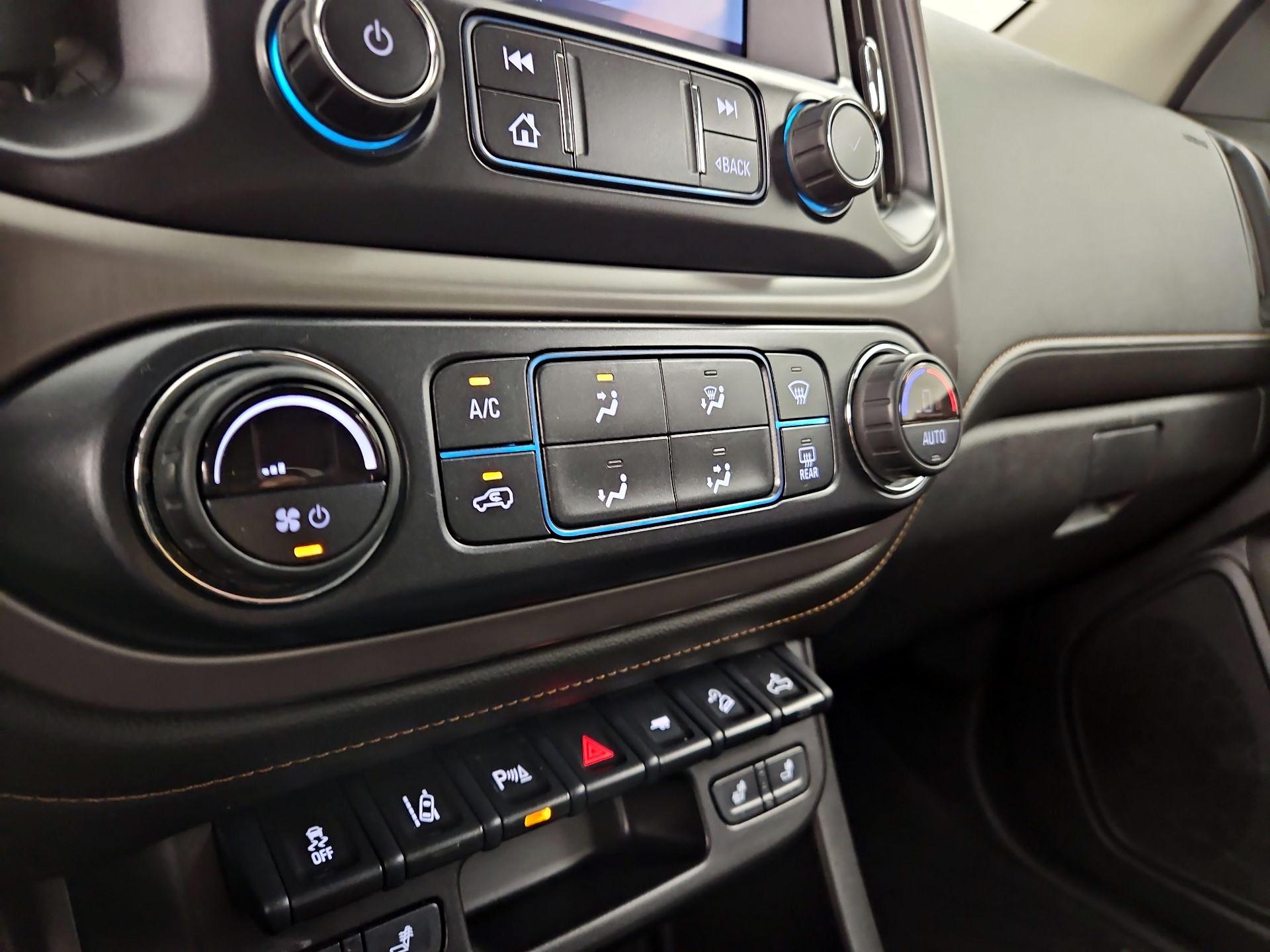 Thumbnail: 2021 GMC Canyon - 16