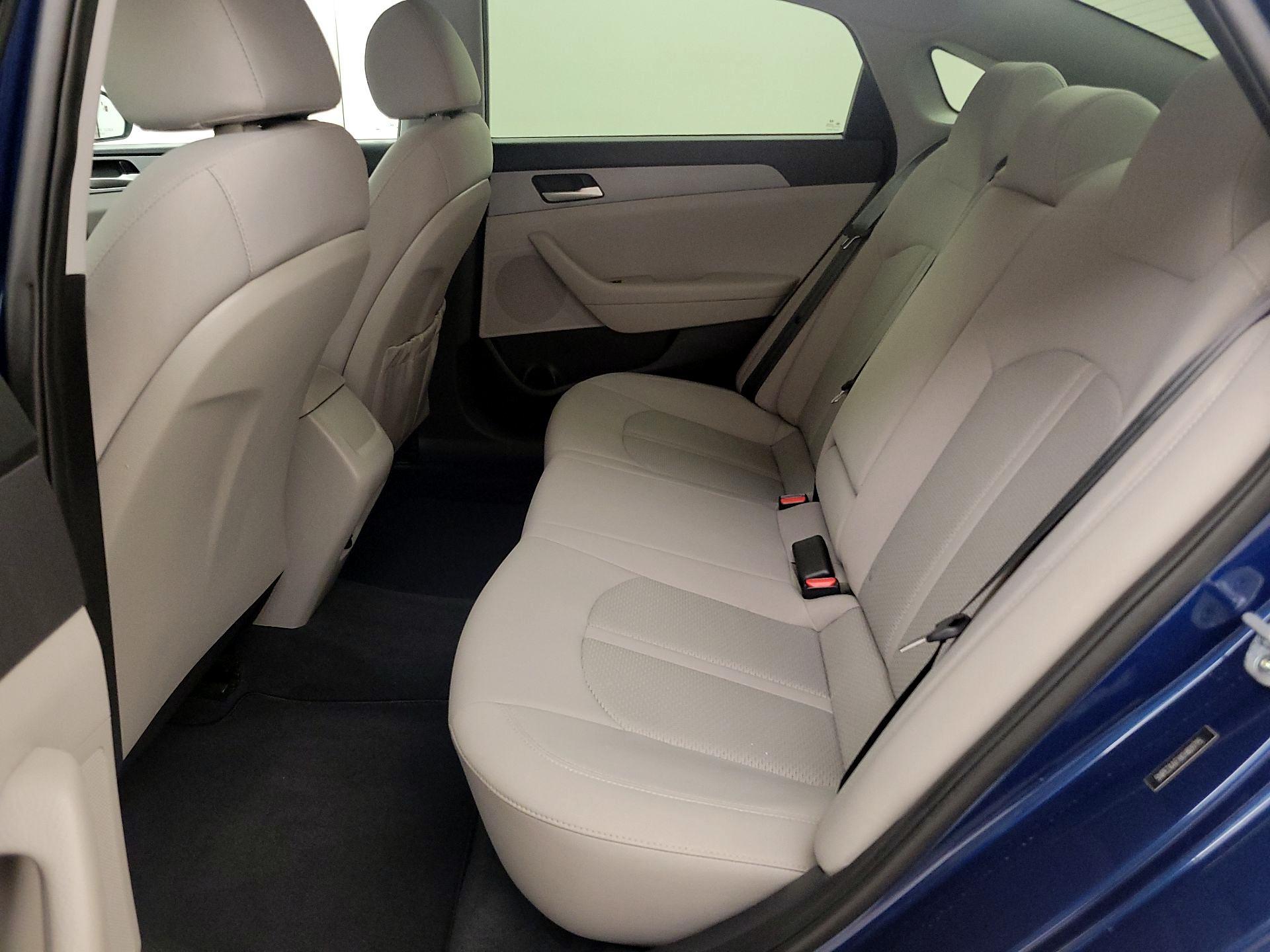 Thumbnail: 2019 Hyundai Sonata - 19