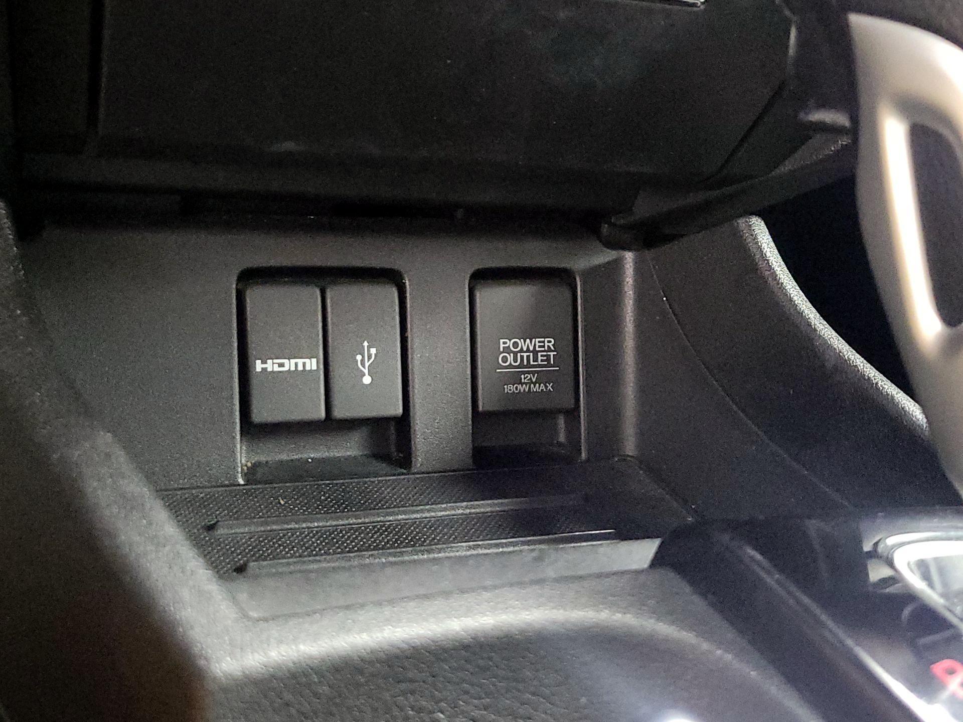 Thumbnail: 2015 Honda Civic - 18