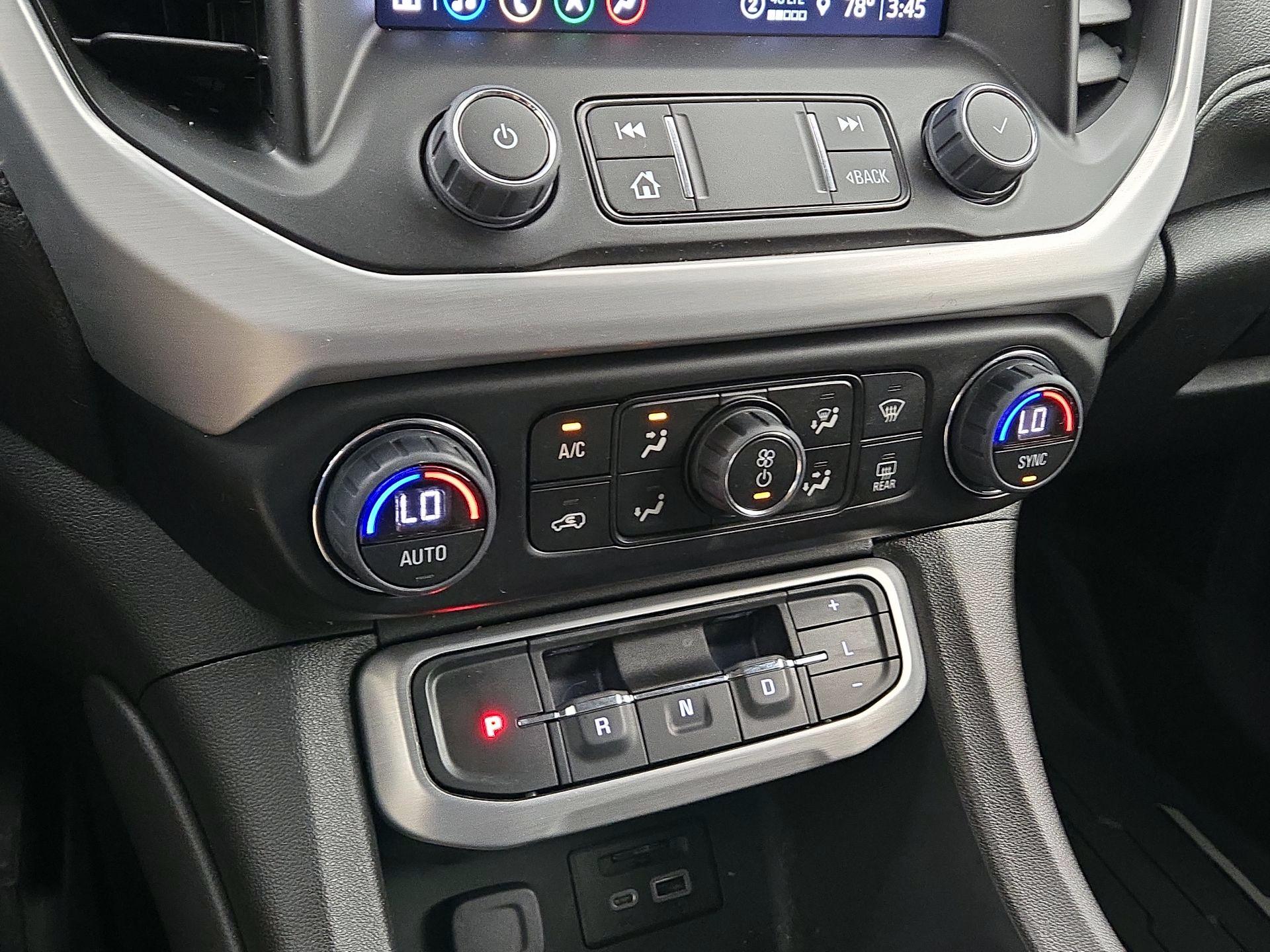Thumbnail: 2023 GMC Acadia - 16