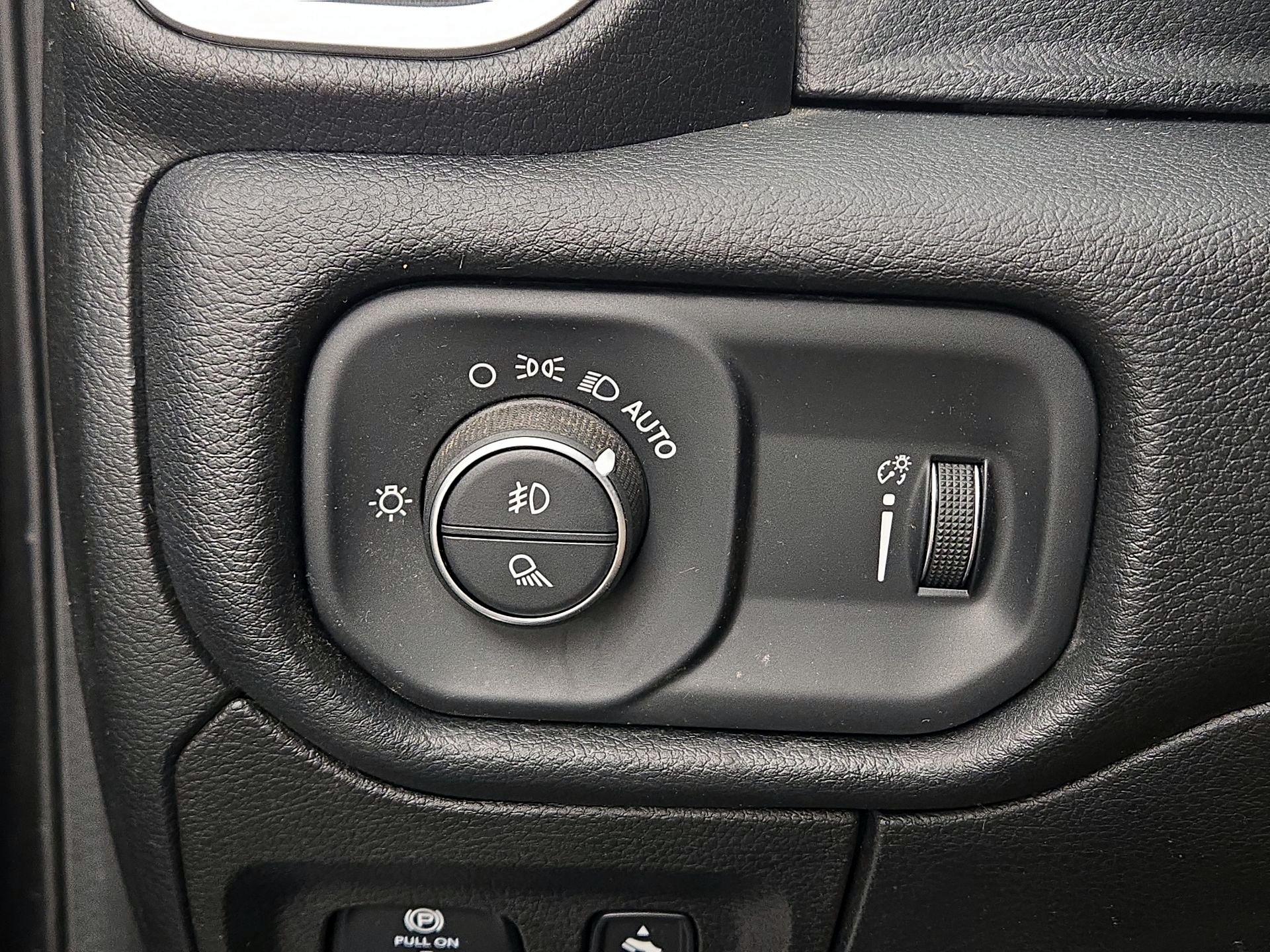 Thumbnail: 2022 RAM 1500 - 13
