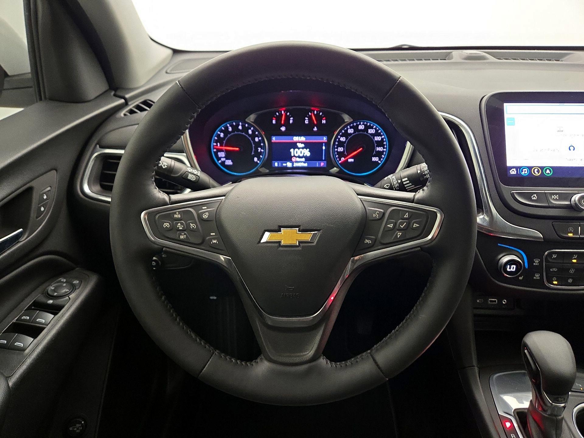 Thumbnail: 2022 Chevrolet Equinox - 10