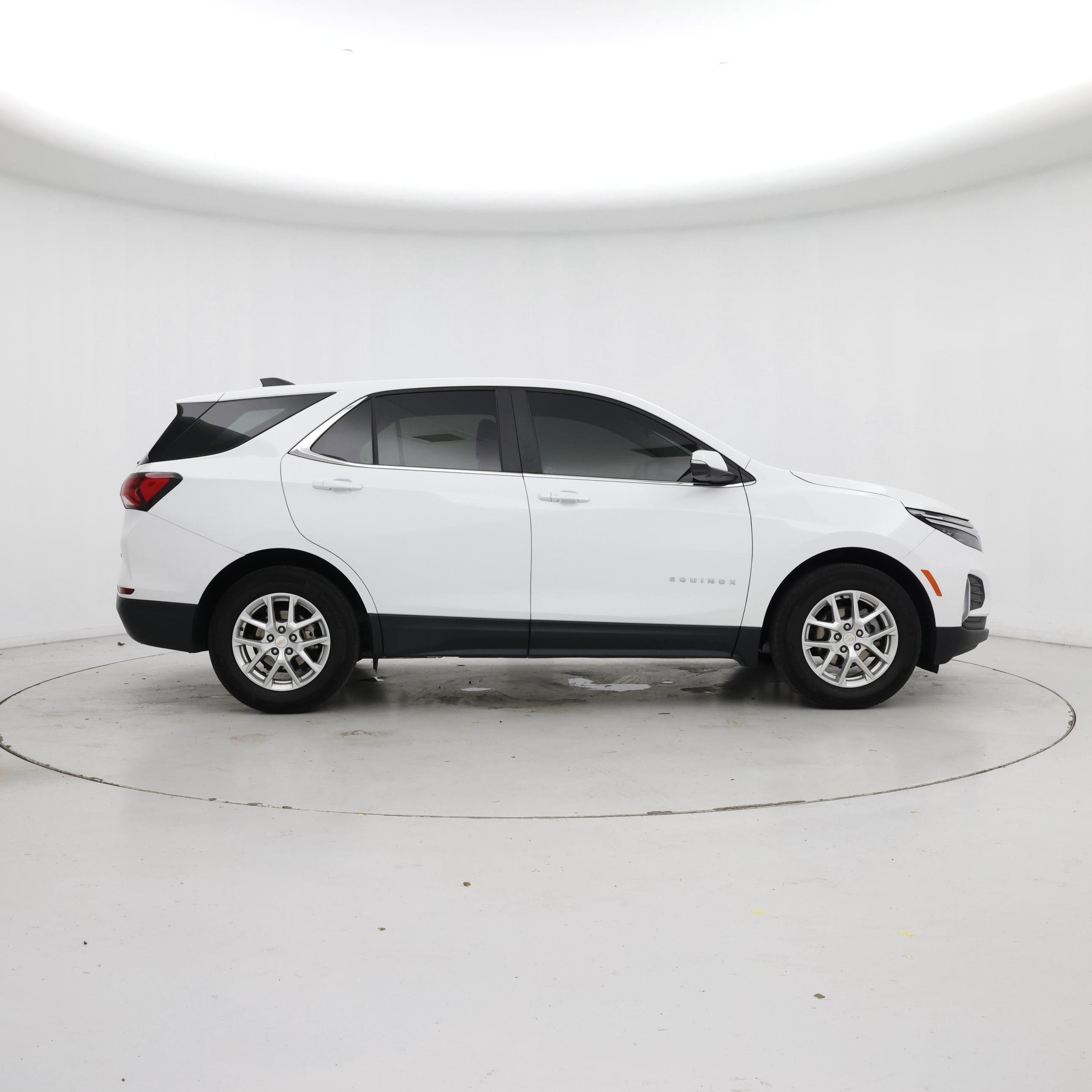 Thumbnail: 2022 Chevrolet Equinox - 7