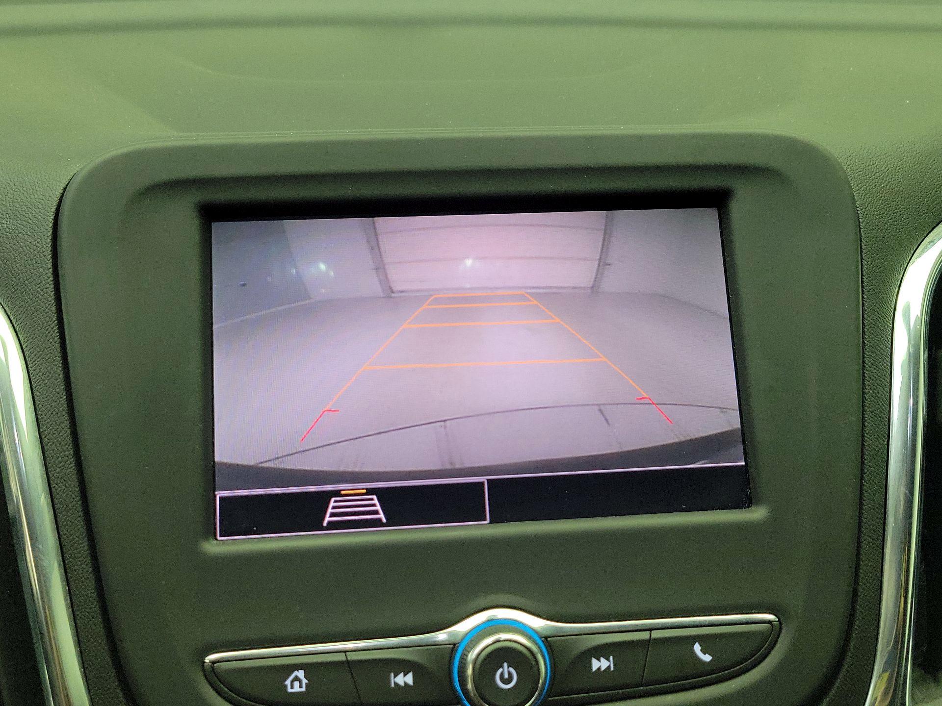 Thumbnail: 2022 Chevrolet Equinox - 14