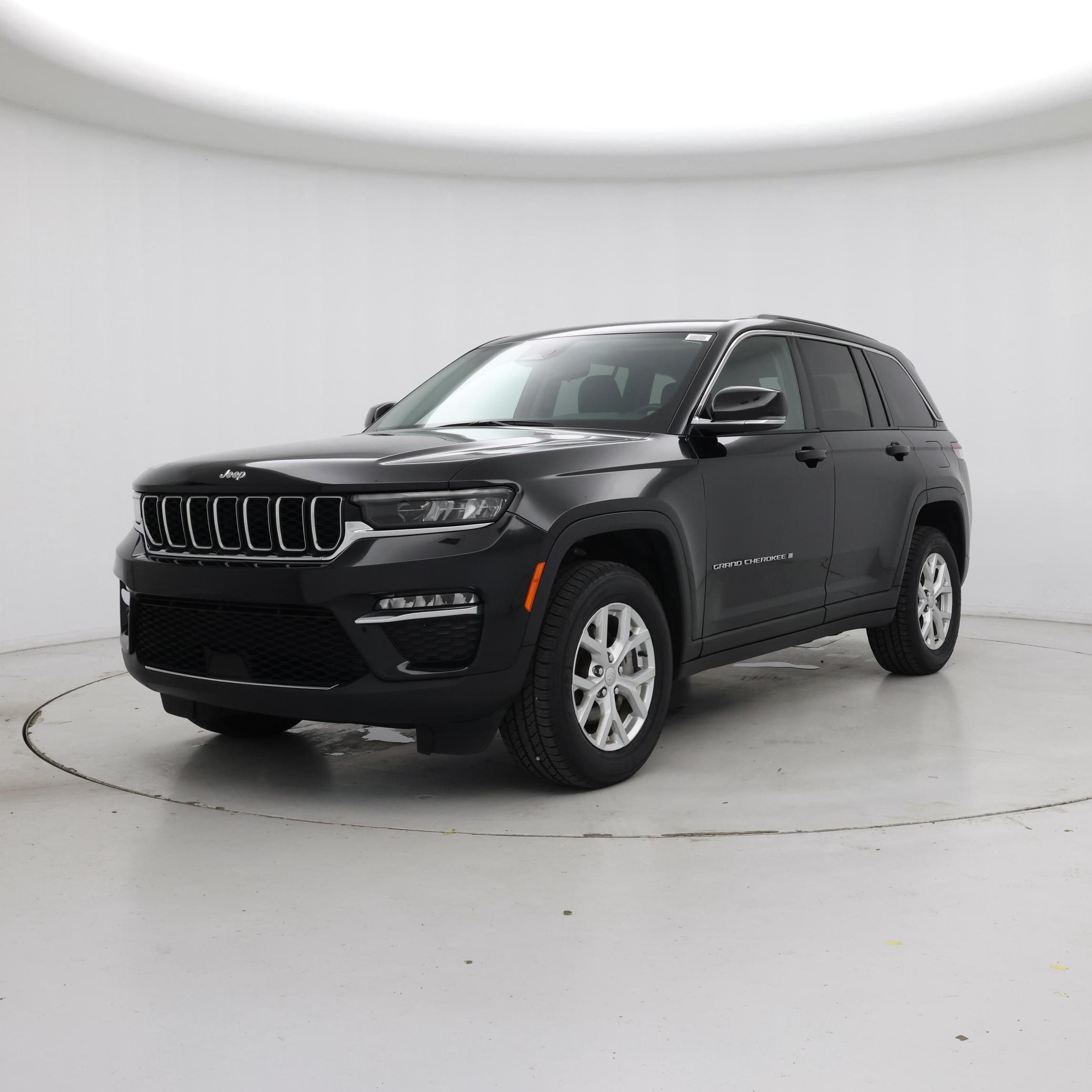 Thumbnail: 2023 Jeep Grand Cherokee - 4