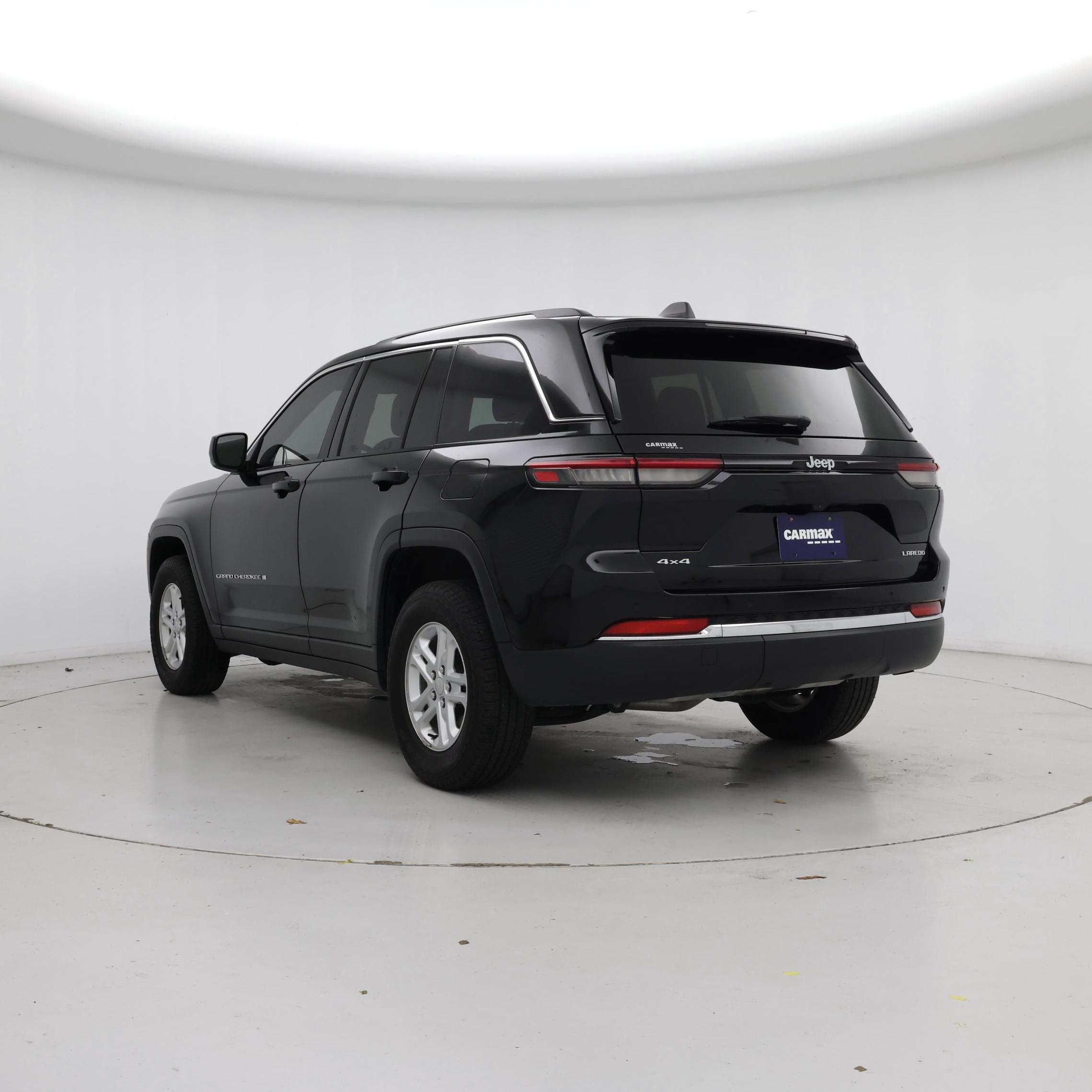 Thumbnail: 2023 Jeep Grand Cherokee - 2