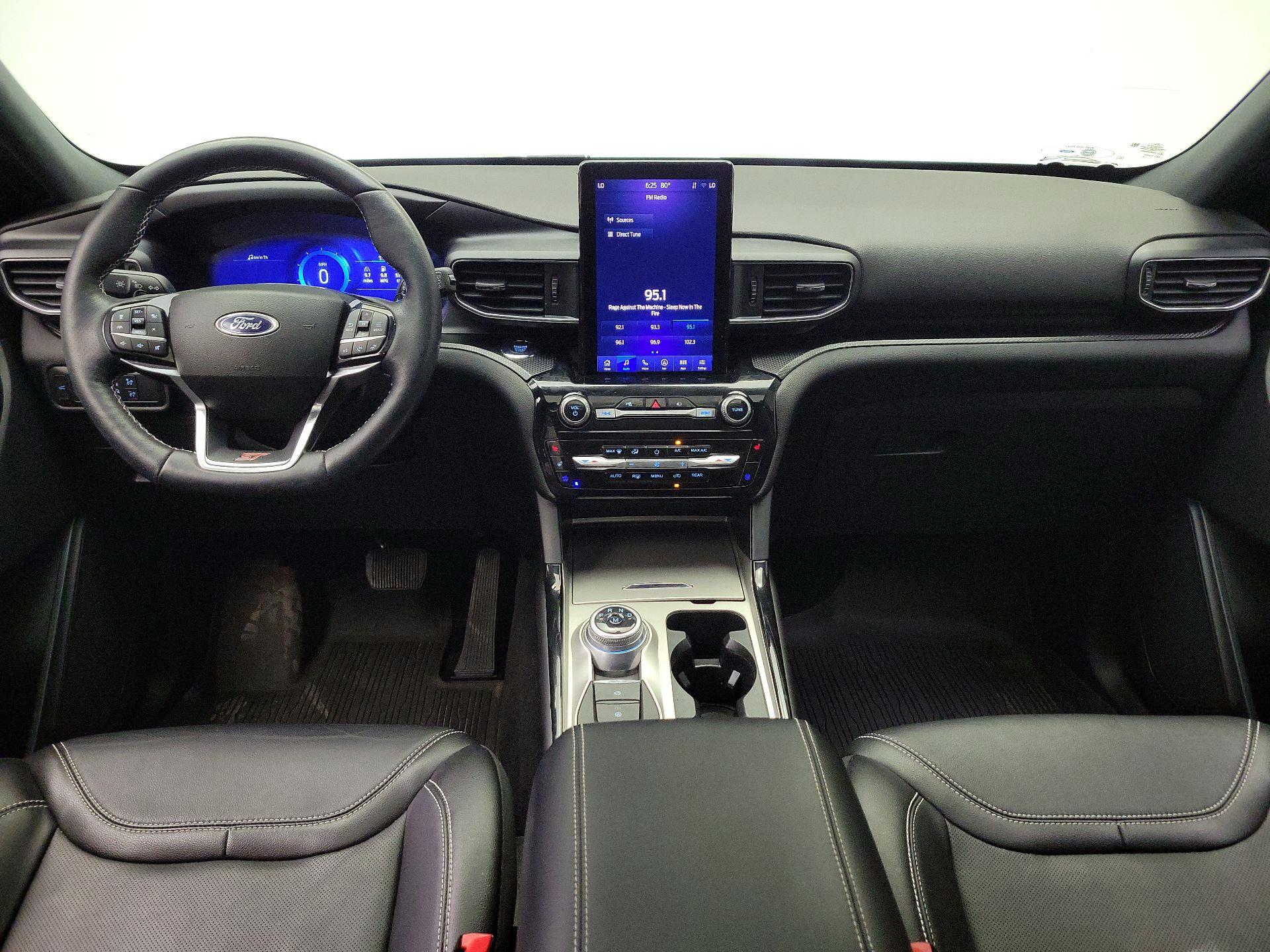 Thumbnail: 2022 Ford Explorer - 9