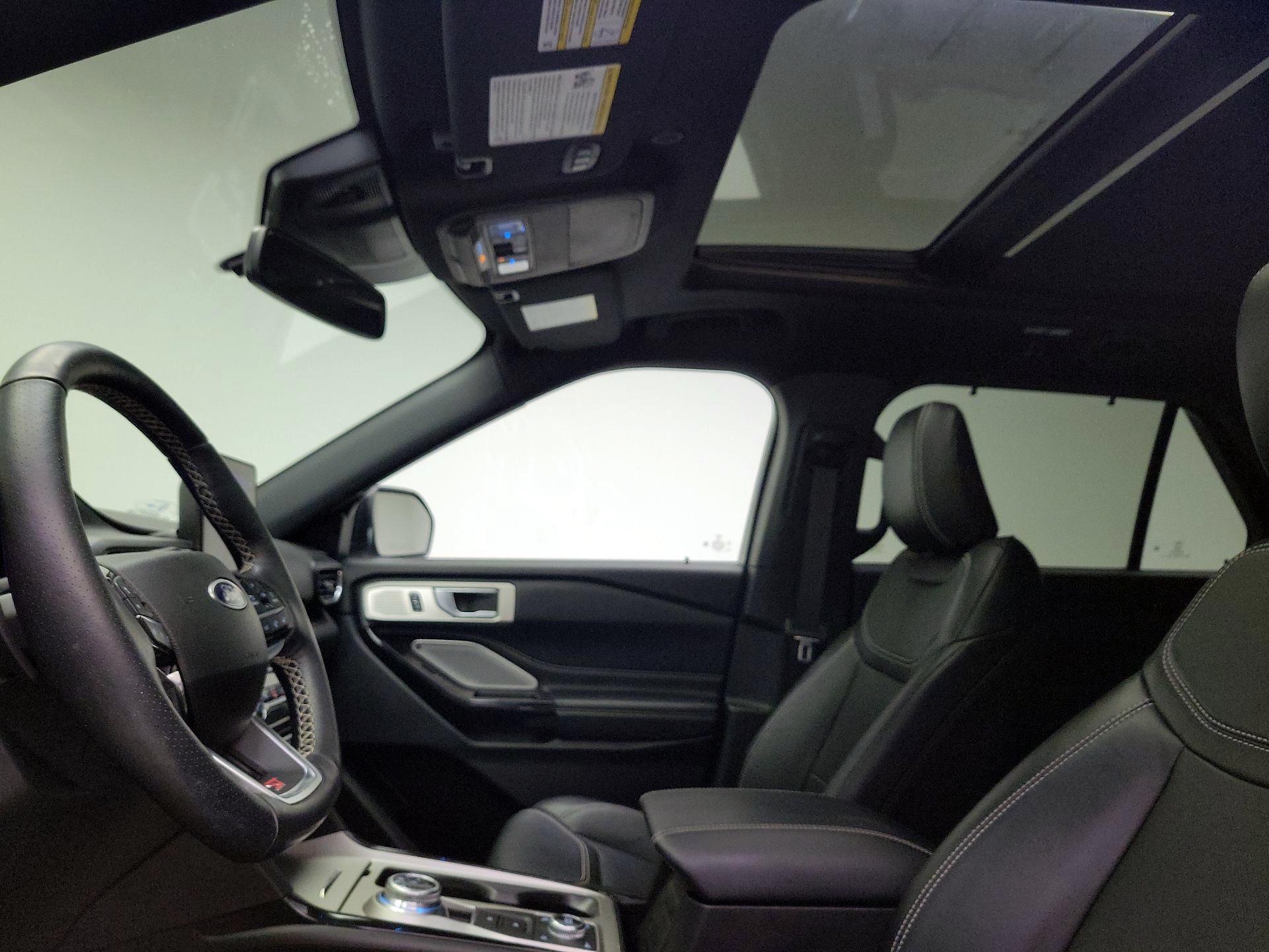 Thumbnail: 2022 Ford Explorer - 18