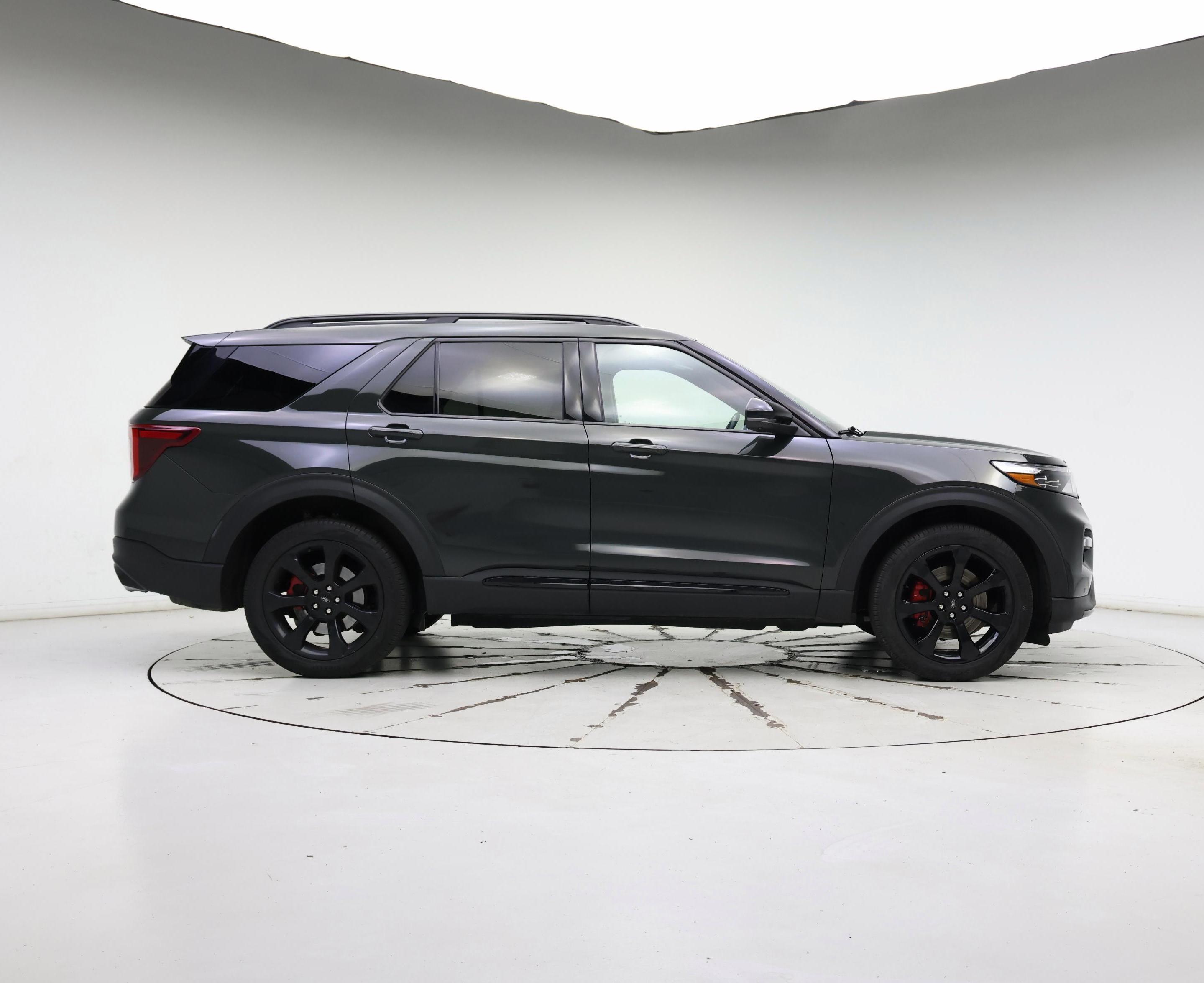 Thumbnail: 2022 Ford Explorer - 7