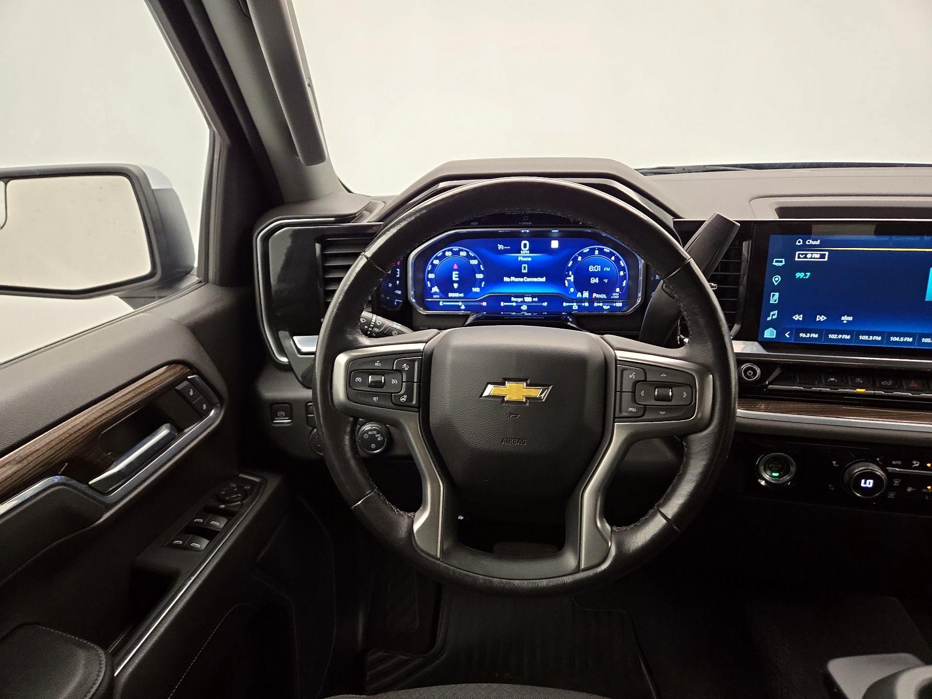 Thumbnail: 2022 Chevrolet Silverado 1500 - 10