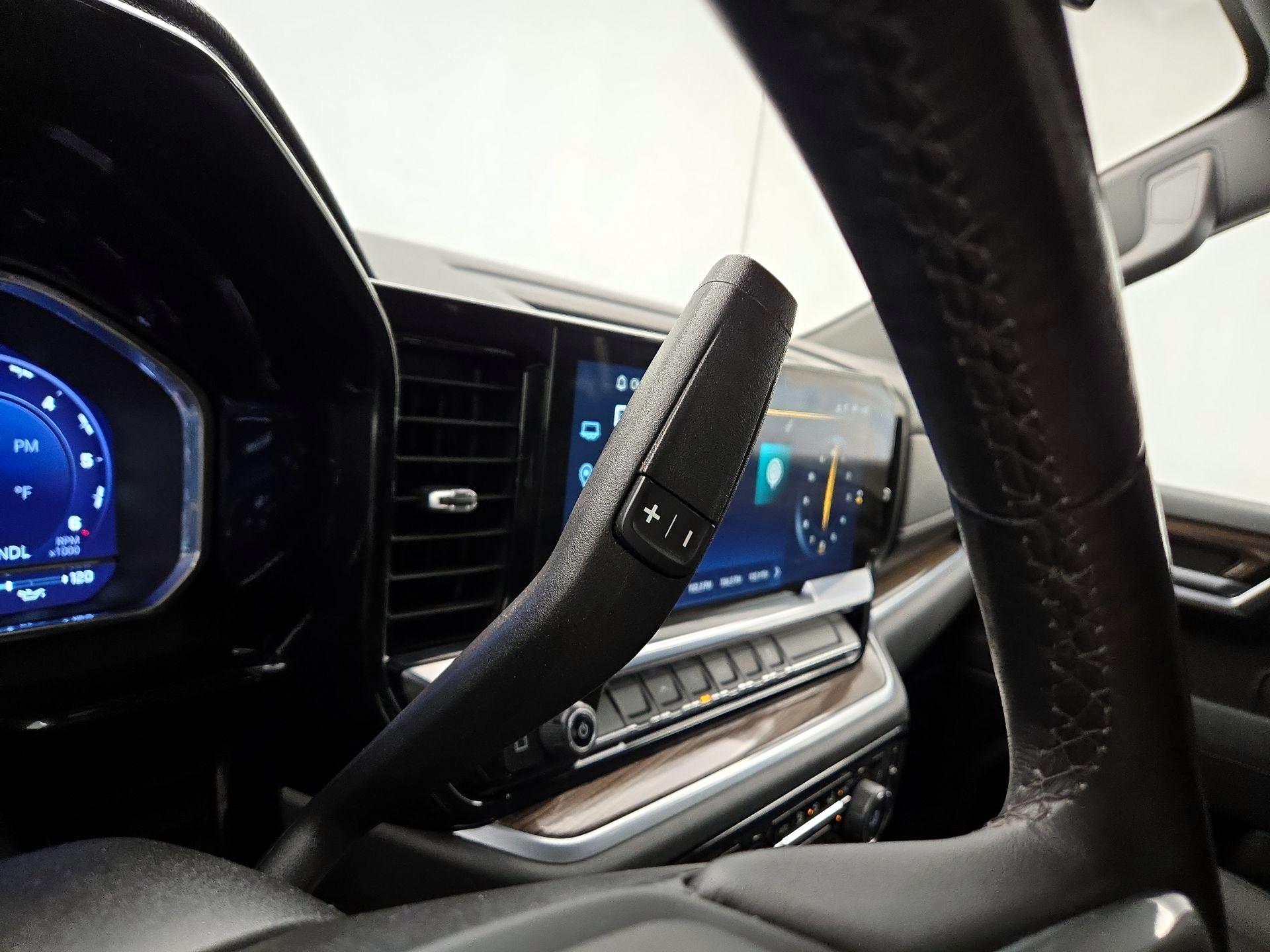 Thumbnail: 2022 Chevrolet Silverado 1500 - 17