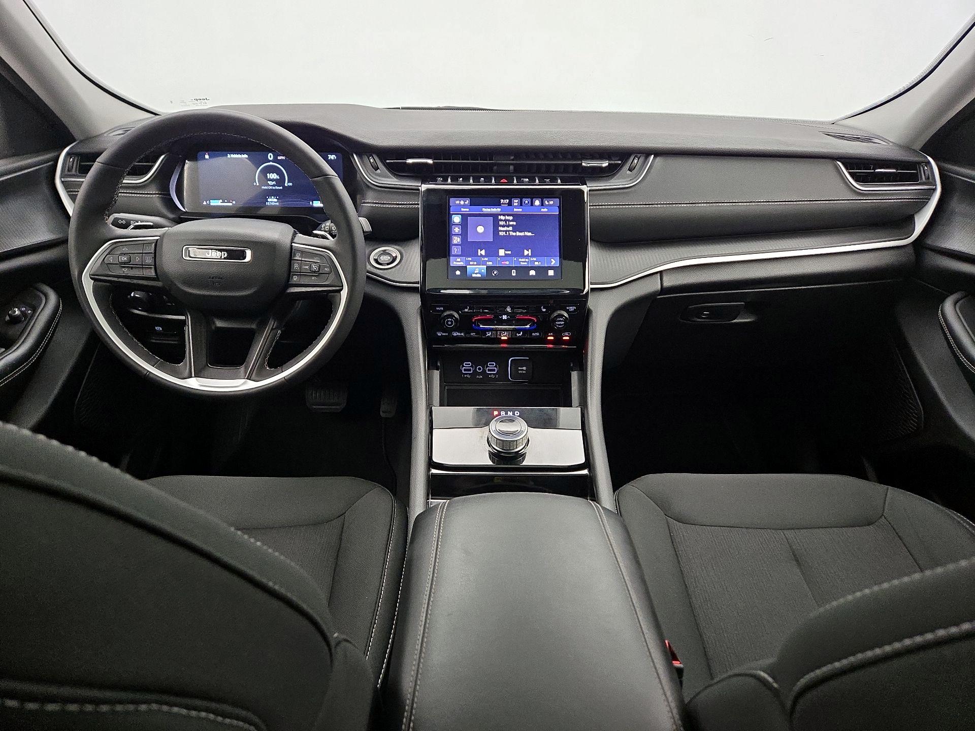 Thumbnail: 2023 Jeep Grand Cherokee - 9