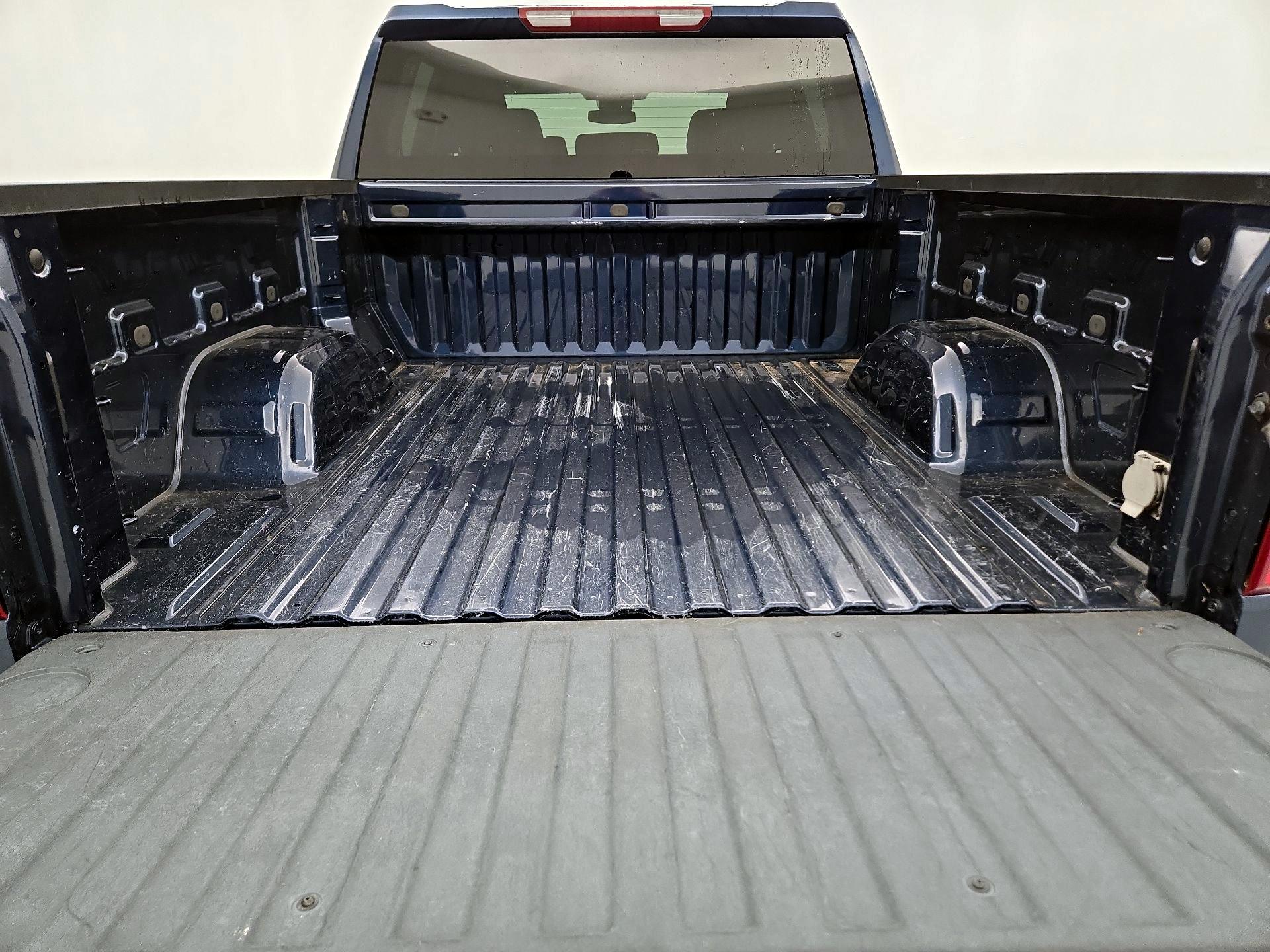 Thumbnail: 2022 Chevrolet Silverado 1500 - 20