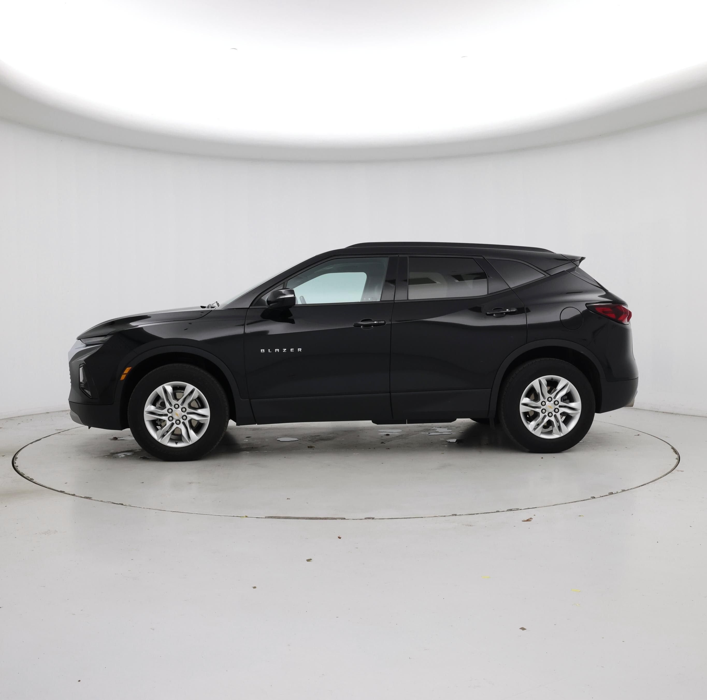 Thumbnail: 2022 Chevrolet Blazer - 3