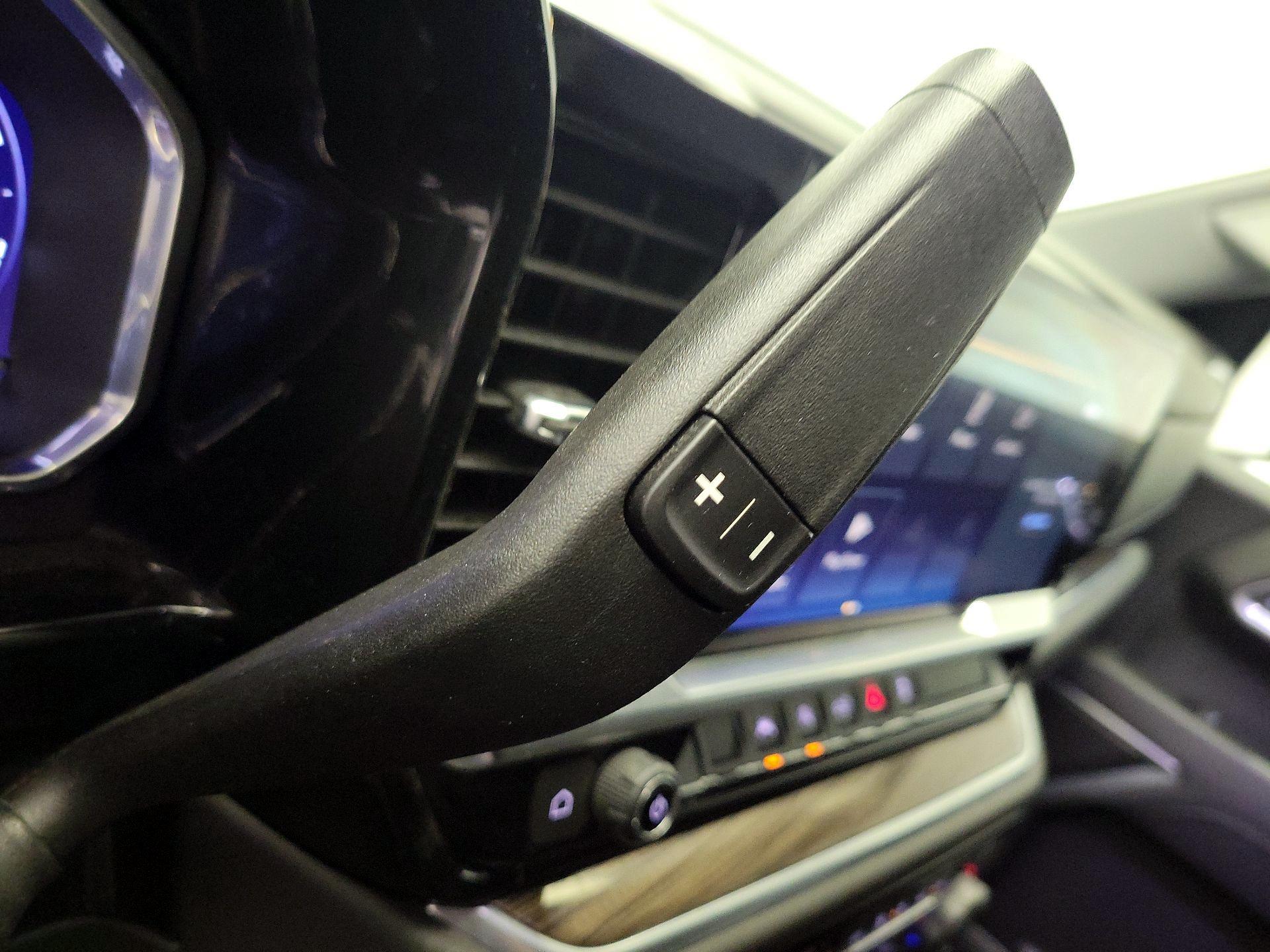 Thumbnail: 2022 Chevrolet Silverado 1500 - 17