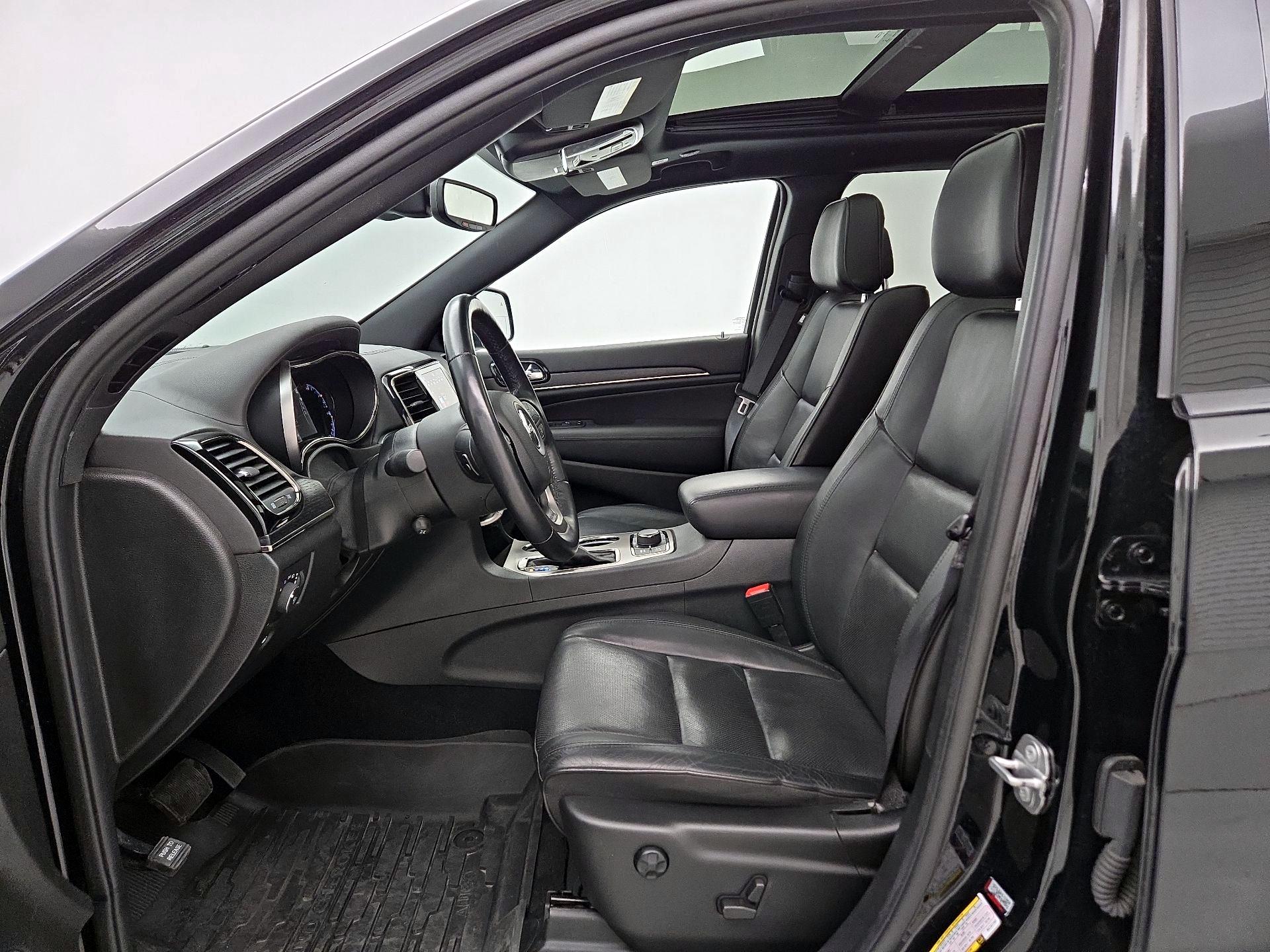 Thumbnail: 2021 Jeep Grand Cherokee - 11