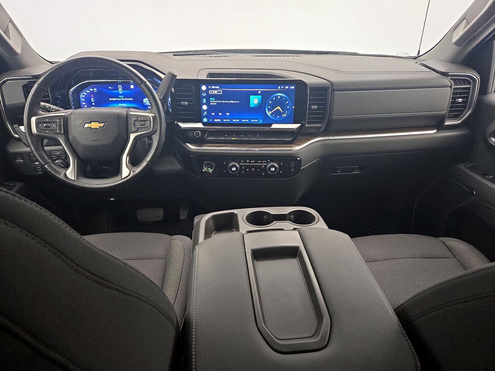 Thumbnail: 2022 Chevrolet Silverado 1500 - 9