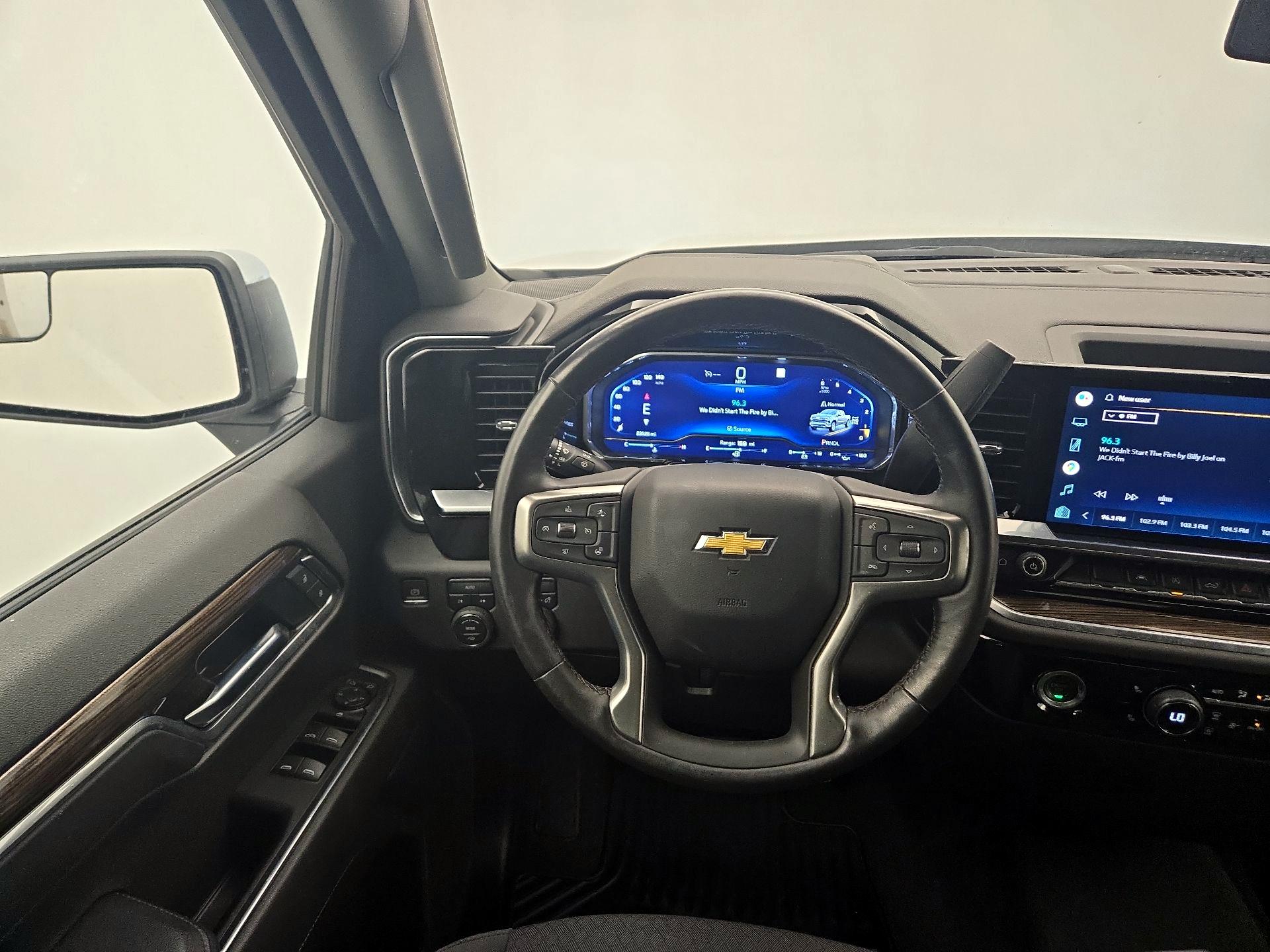Thumbnail: 2022 Chevrolet Silverado 1500 - 10