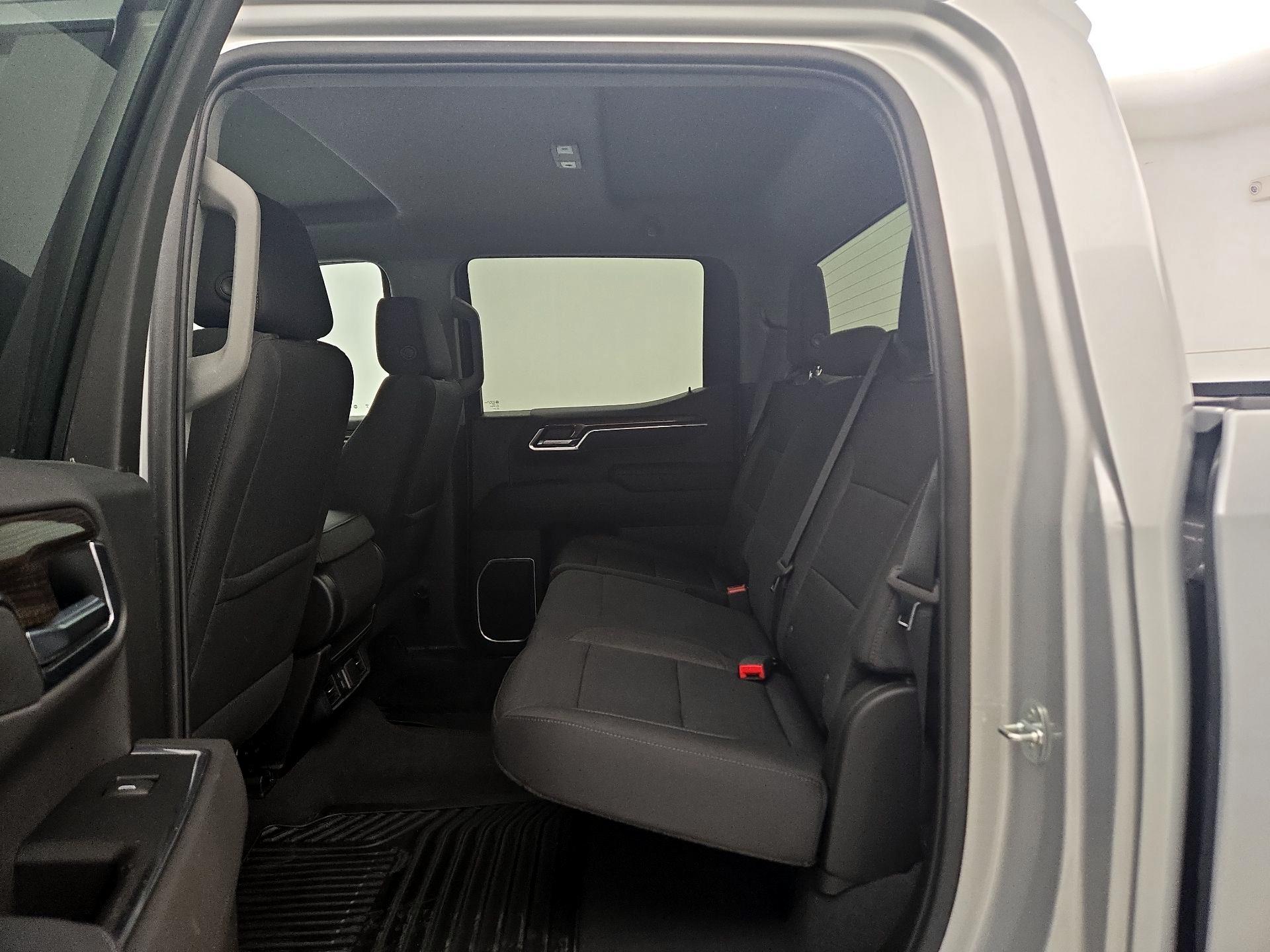 Thumbnail: 2022 Chevrolet Silverado 1500 - 19