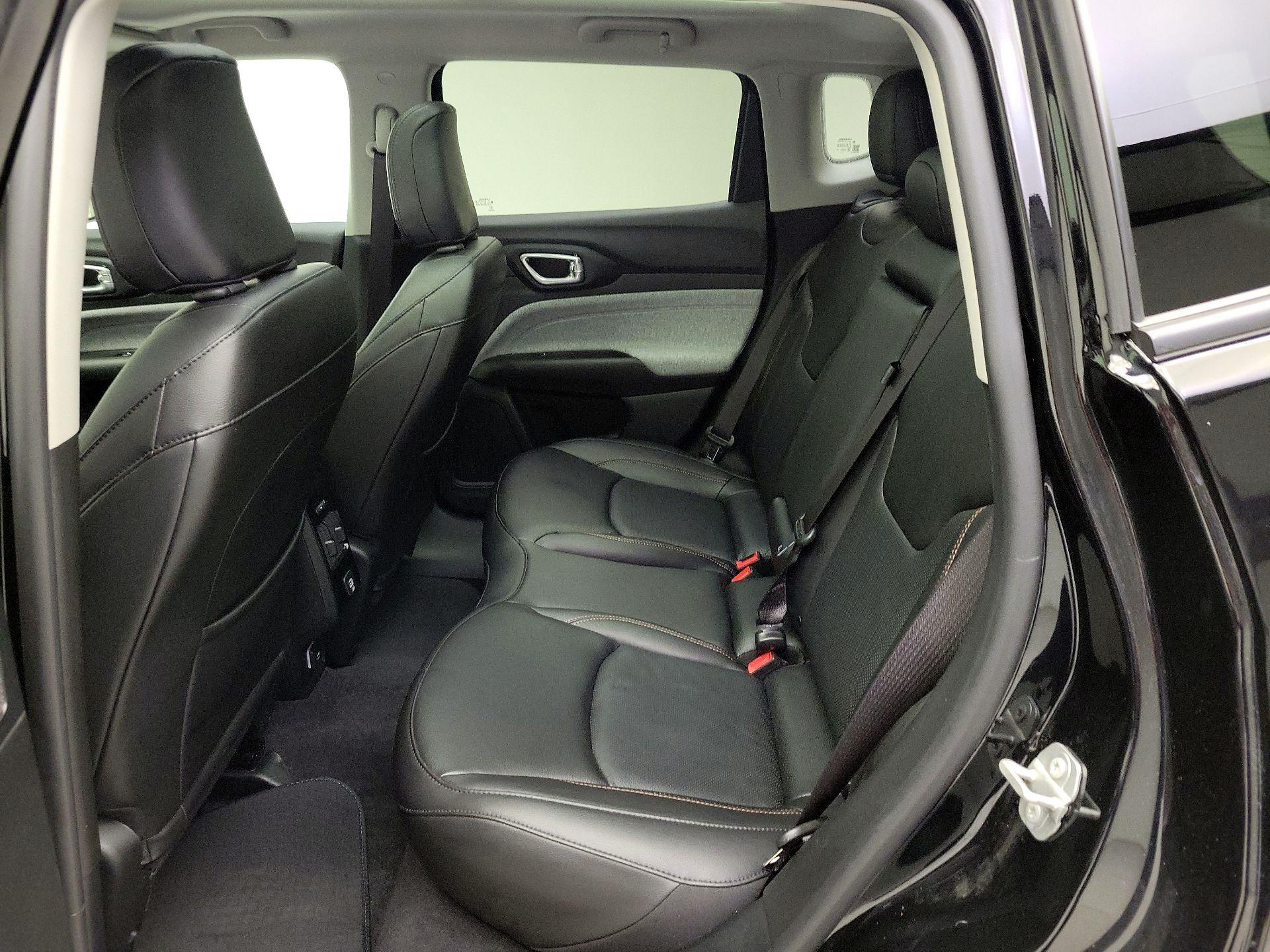 Thumbnail: 2022 Jeep Compass - 20