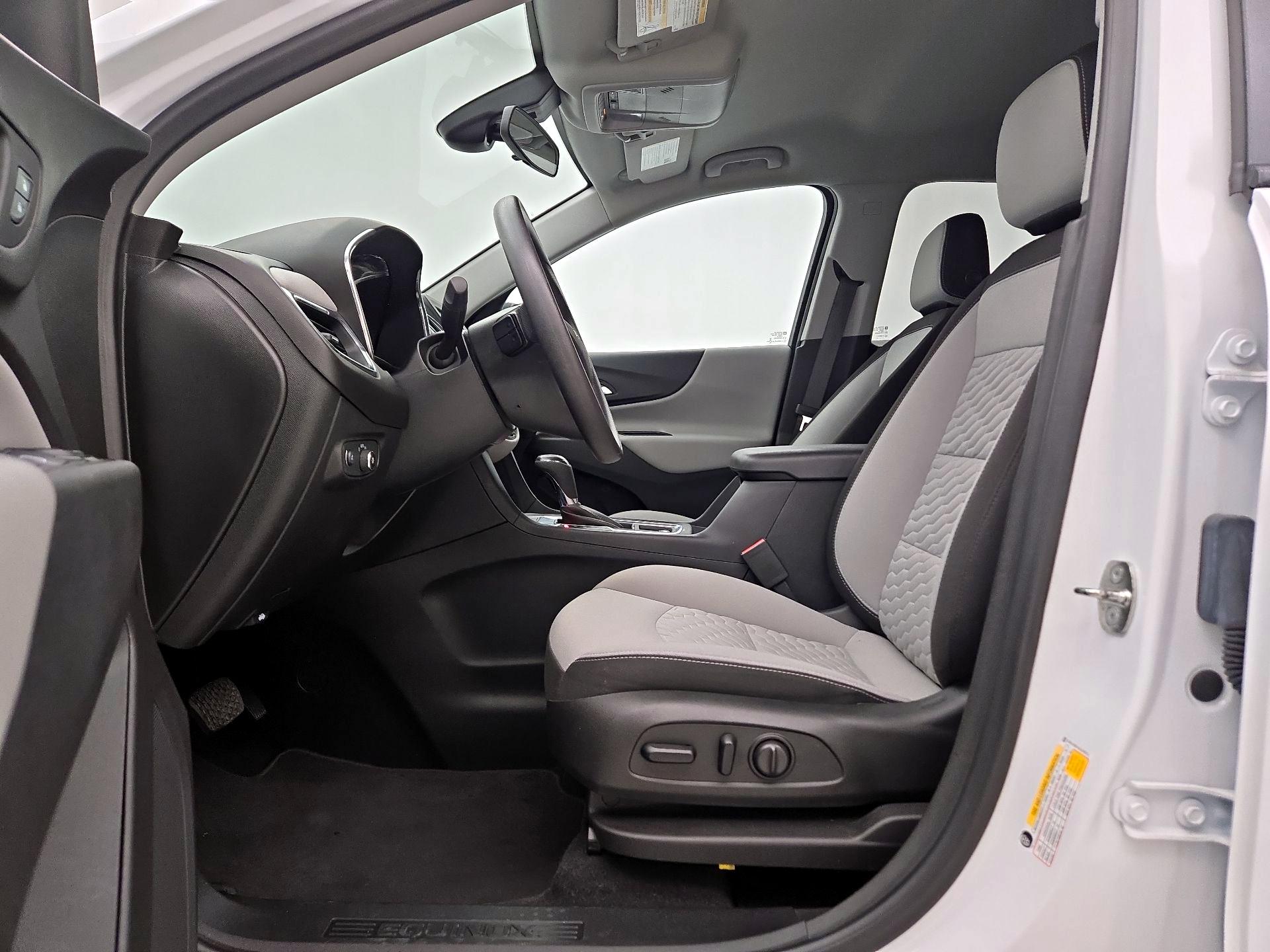 Thumbnail: 2020 Chevrolet Equinox - 11