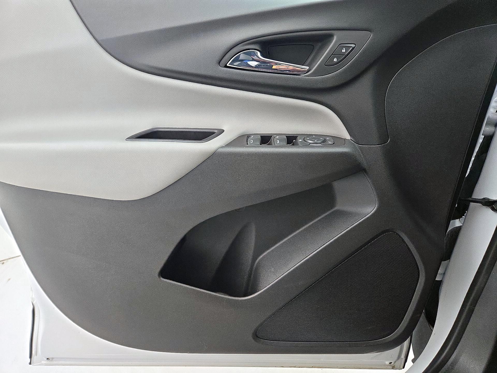 Thumbnail: 2020 Chevrolet Equinox - 12
