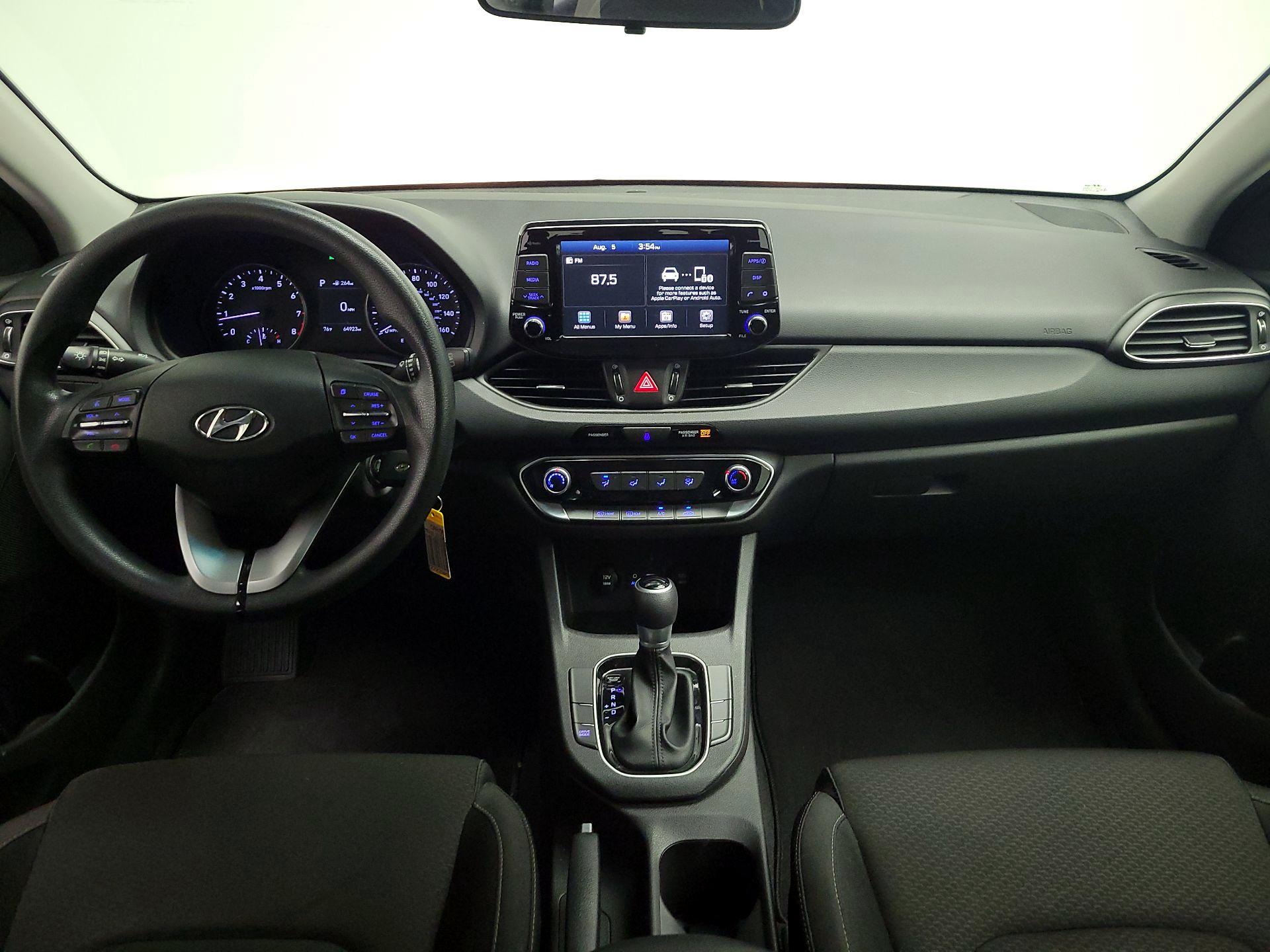 Thumbnail: 2018 Hyundai Elantra - 9