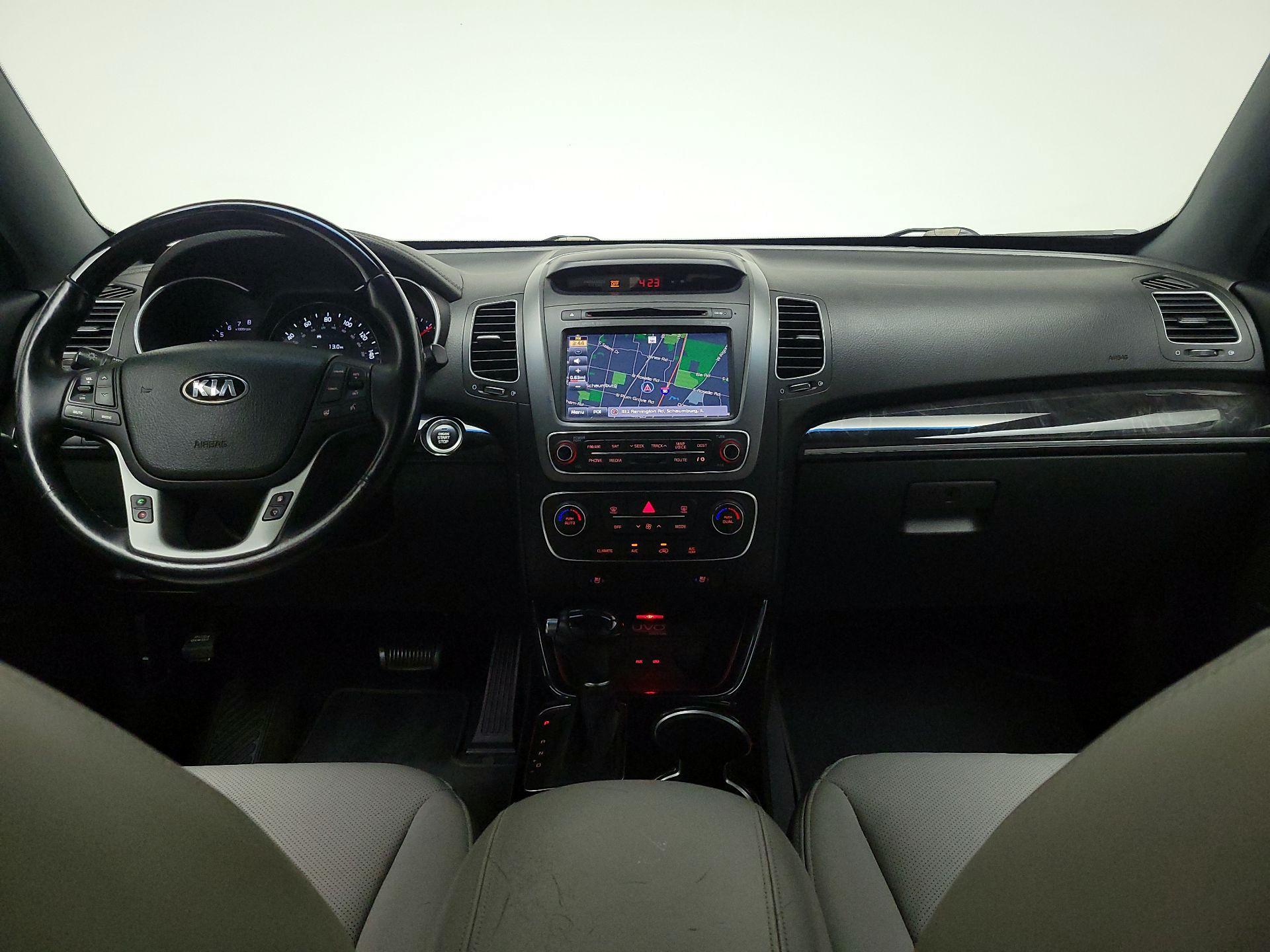 Thumbnail: 2015 Kia Sorento - 9