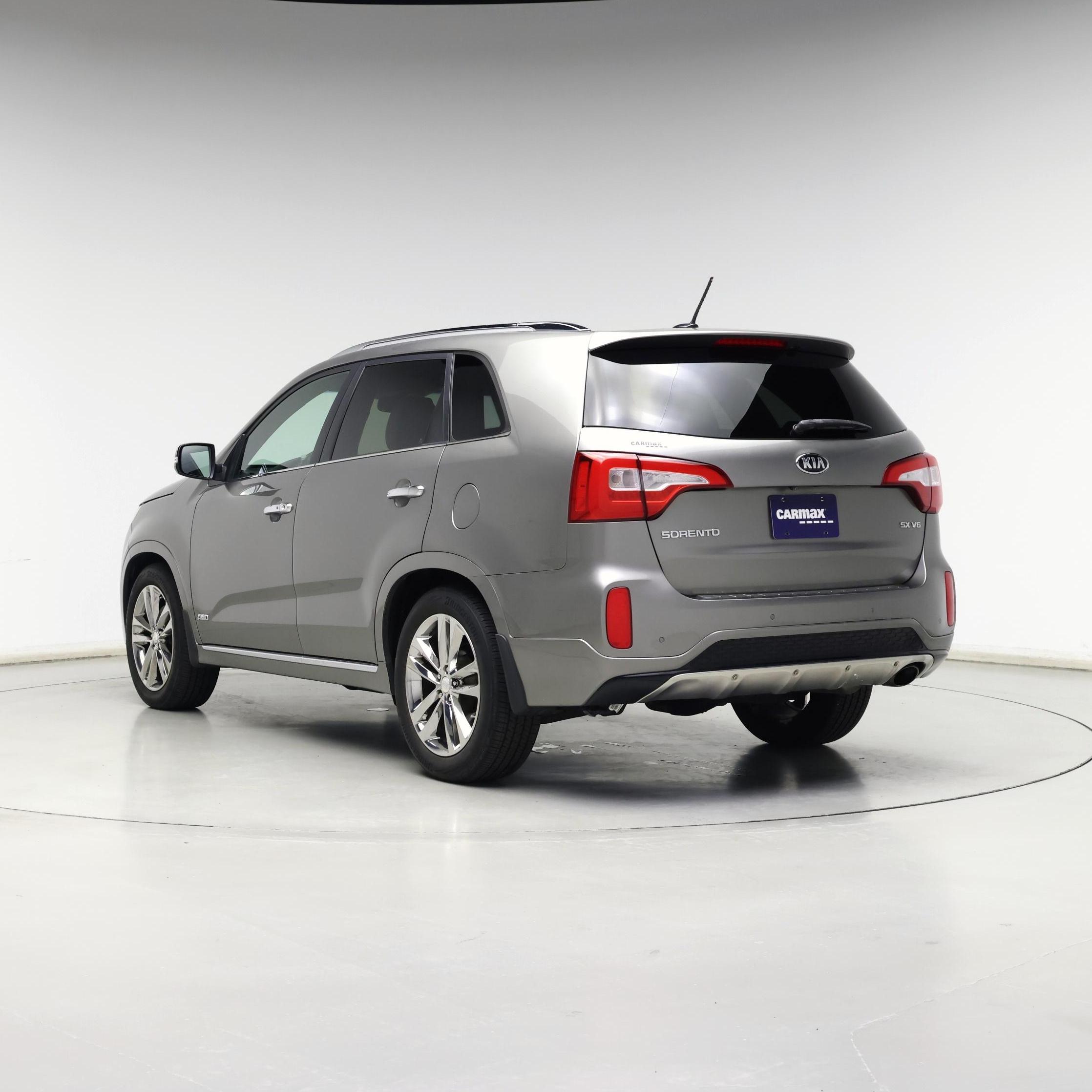 Thumbnail: 2015 Kia Sorento - 2