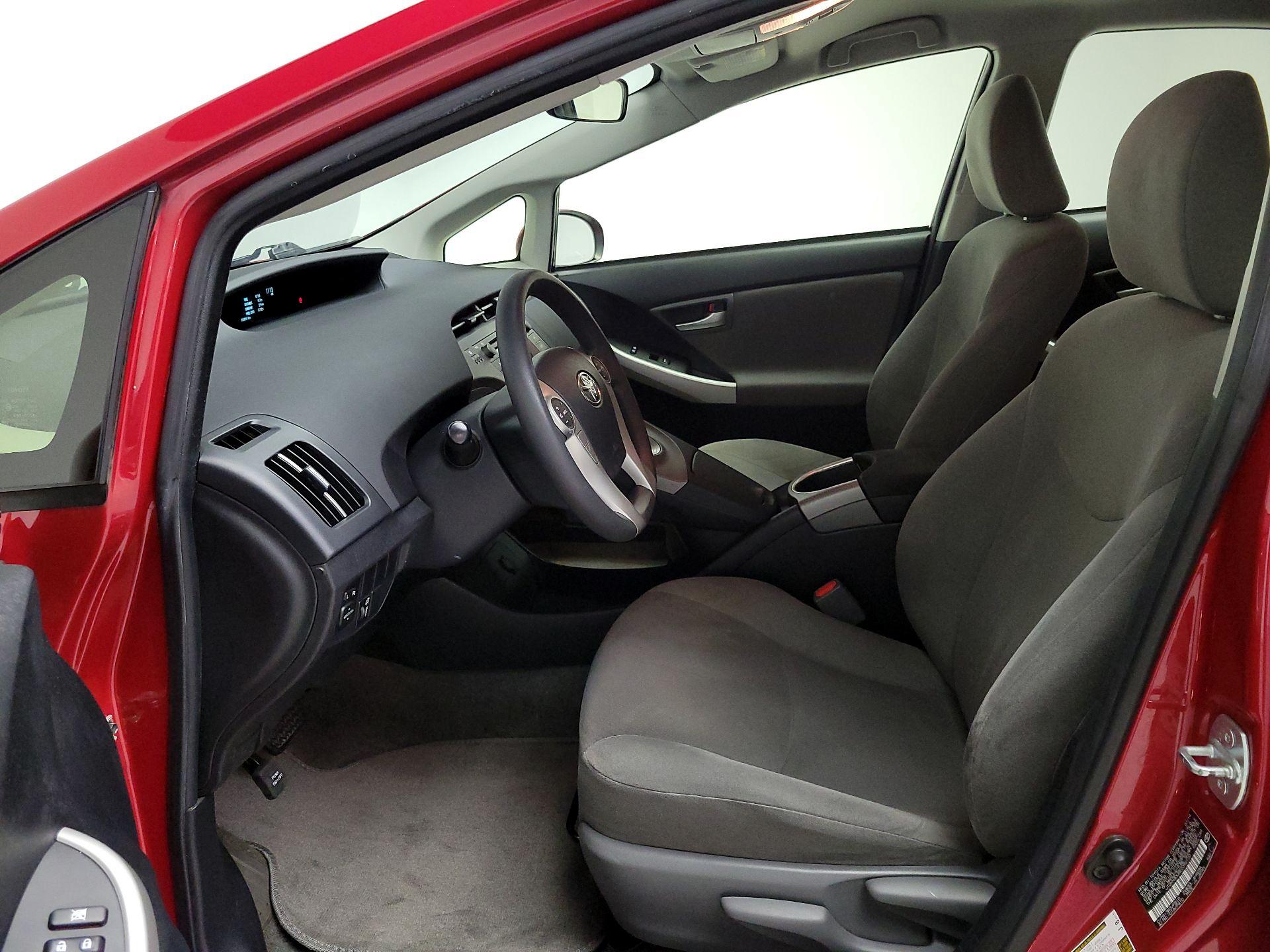 Thumbnail: 2014 Toyota Prius - 11