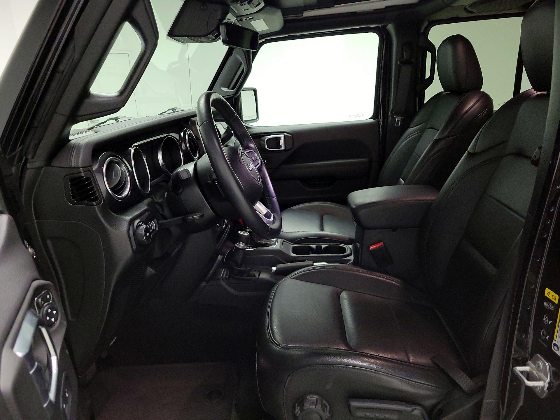 Thumbnail: 2022 Jeep Wrangler - 11