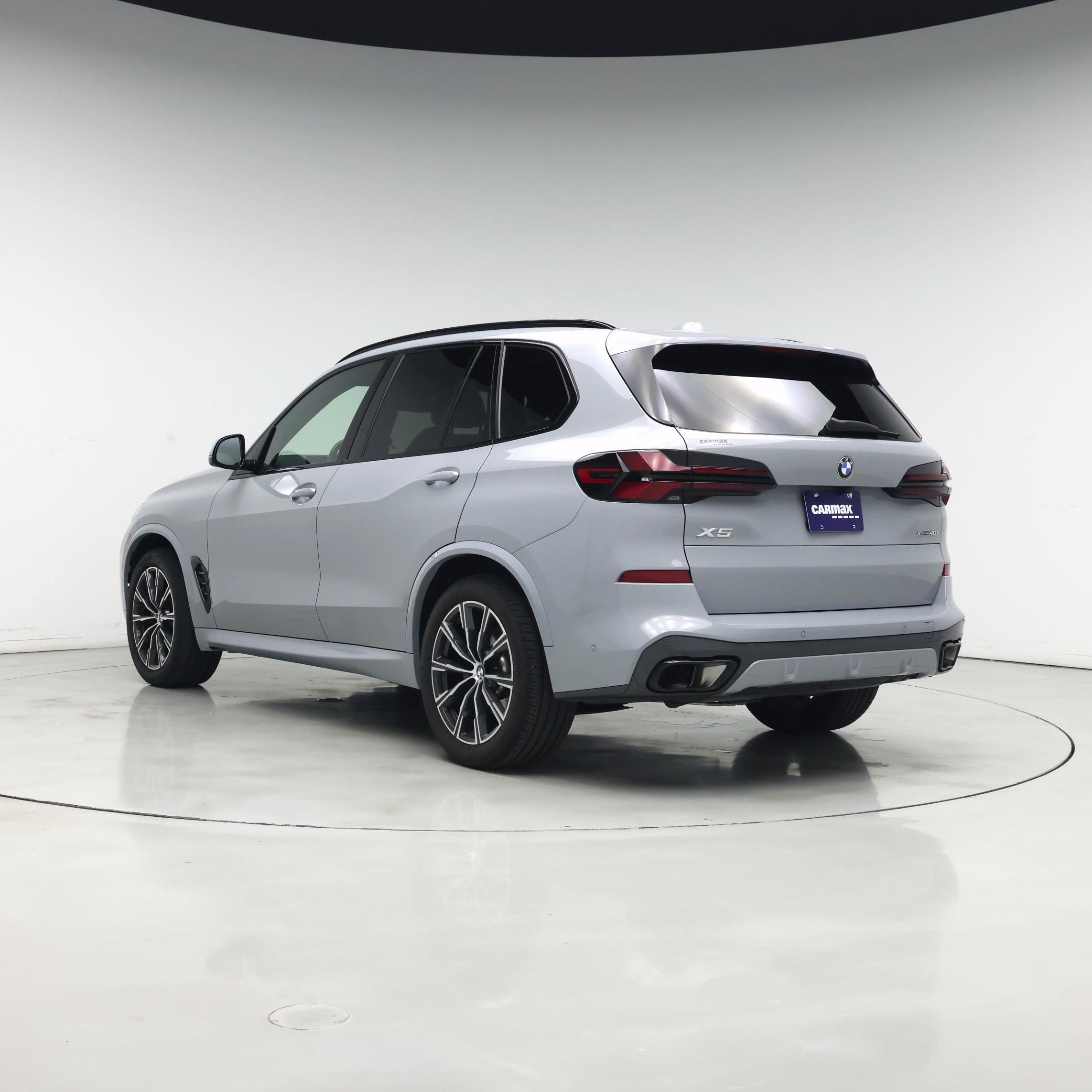 Thumbnail: 2024 BMW X5 - 2