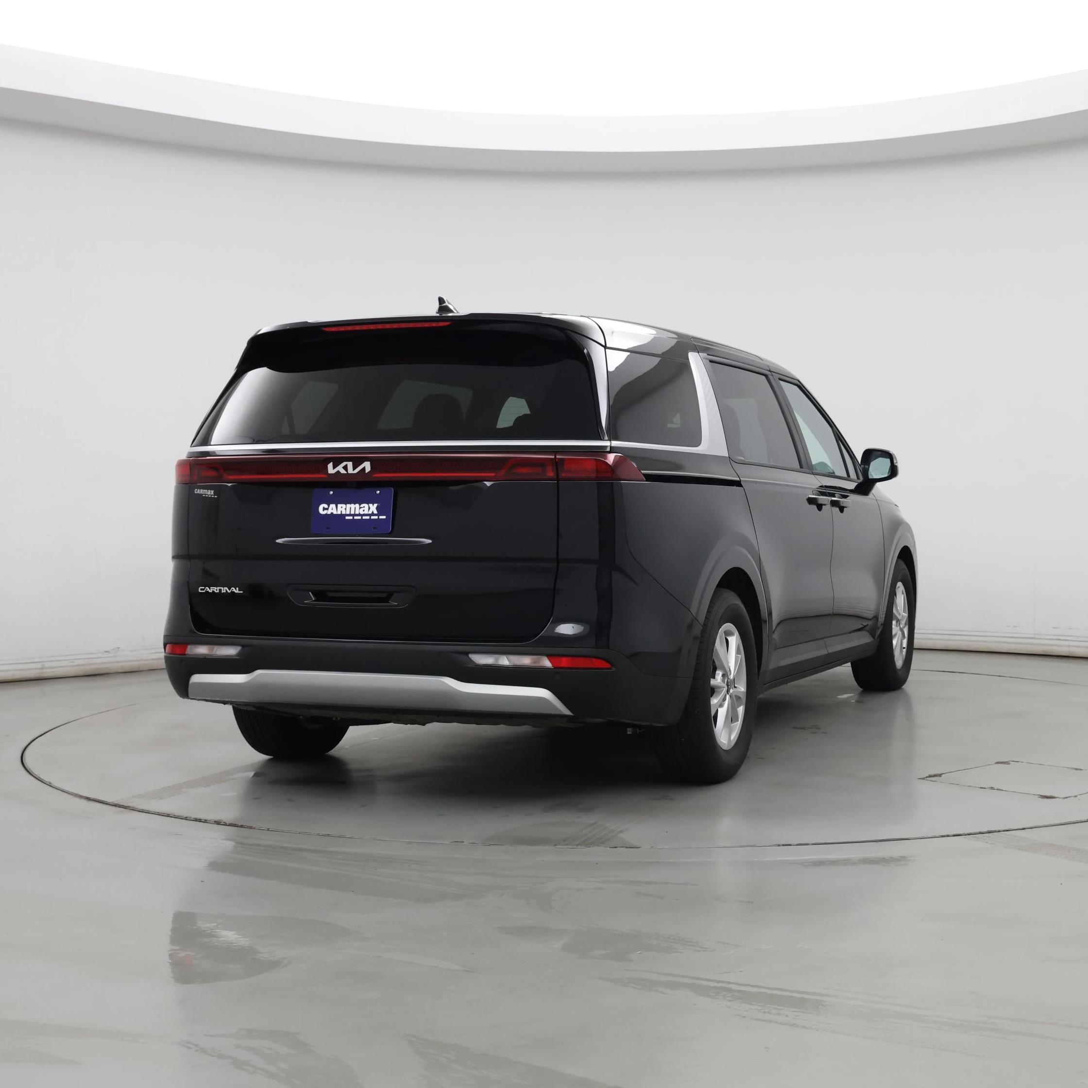 Thumbnail: 2024 Kia Carnival - 8