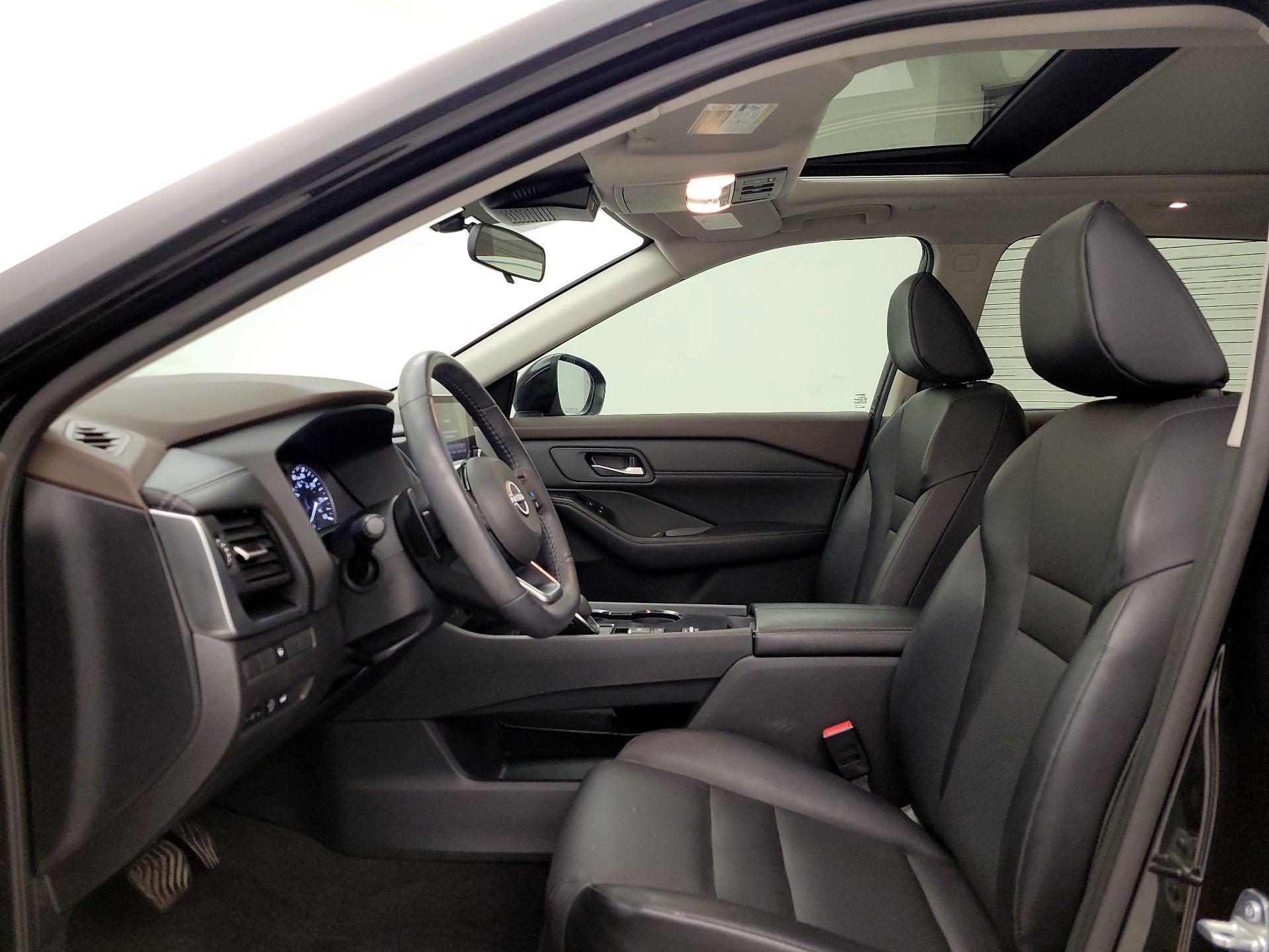 Thumbnail: 2023 Nissan Rogue - 19